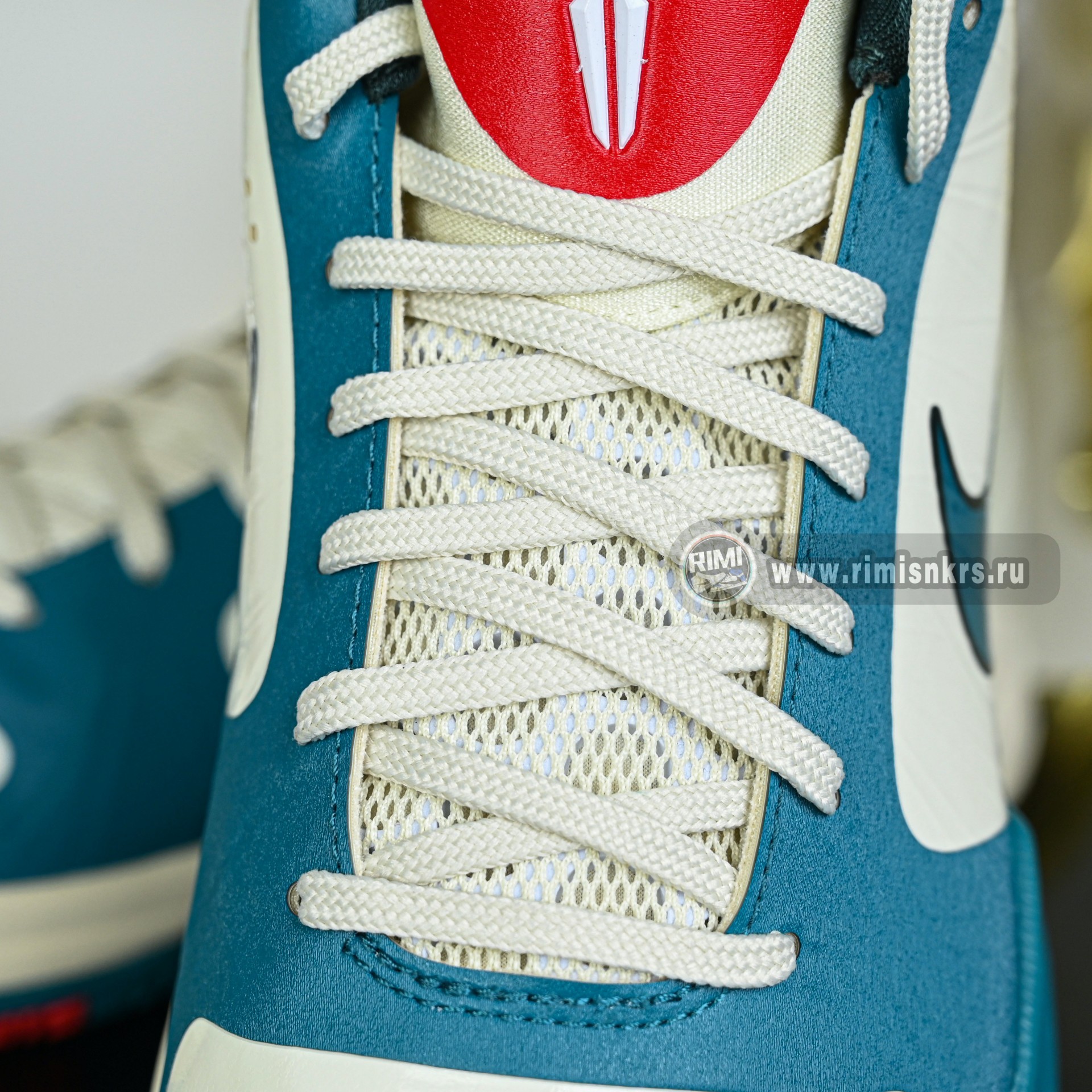 Nike Zoom Kobe 5 Caitlin Clark Protro PE  IZ1852-100