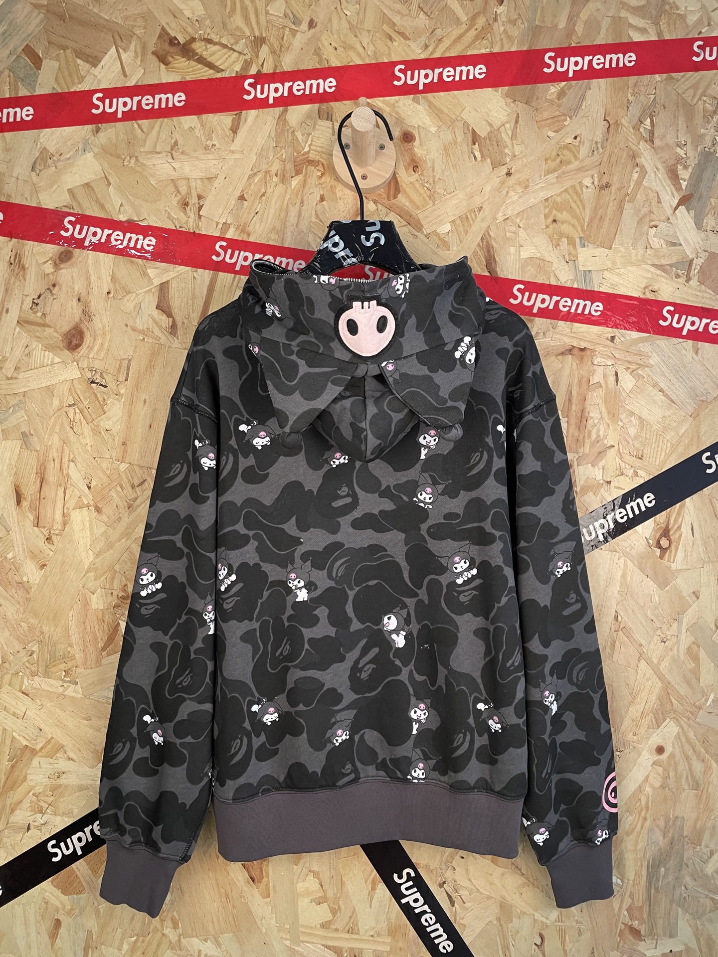 70_Bape Hoodie