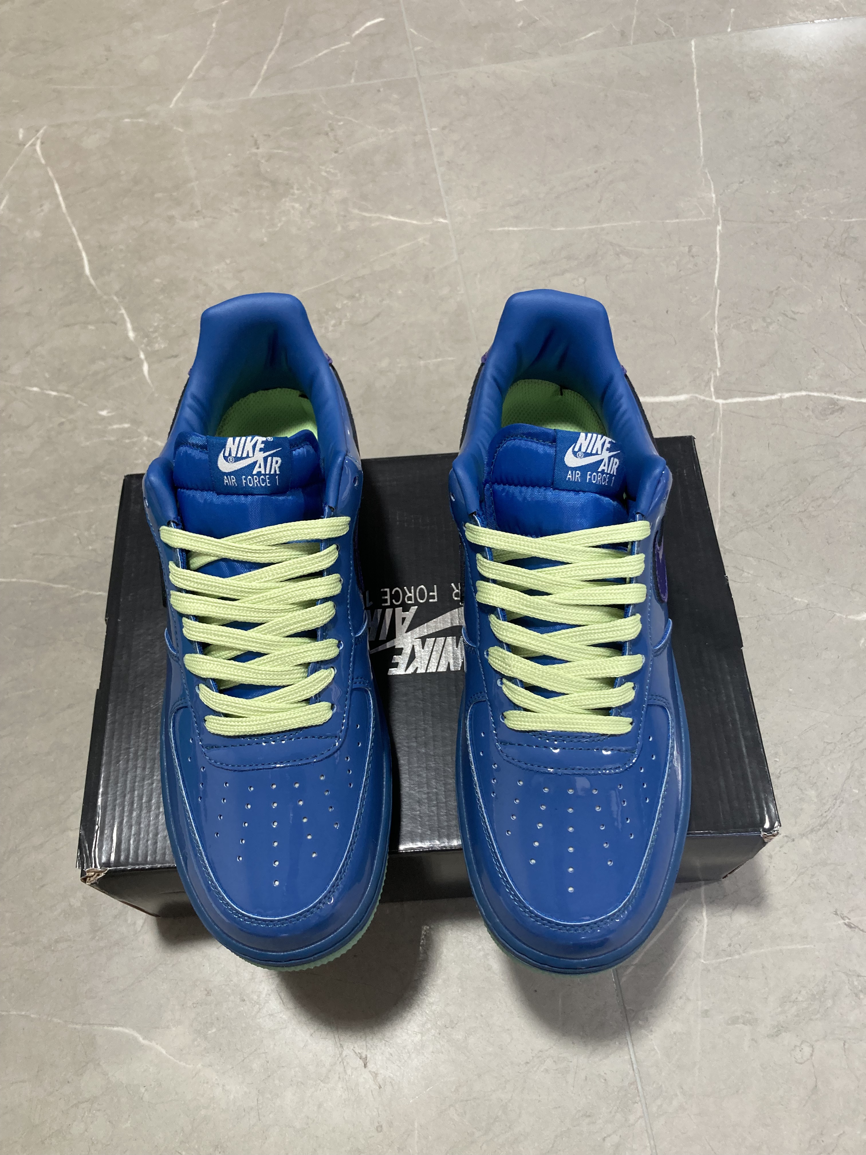 Nike Air Force 1 Low Patent Leather Mystic Navy Grape Ice IO4489-400