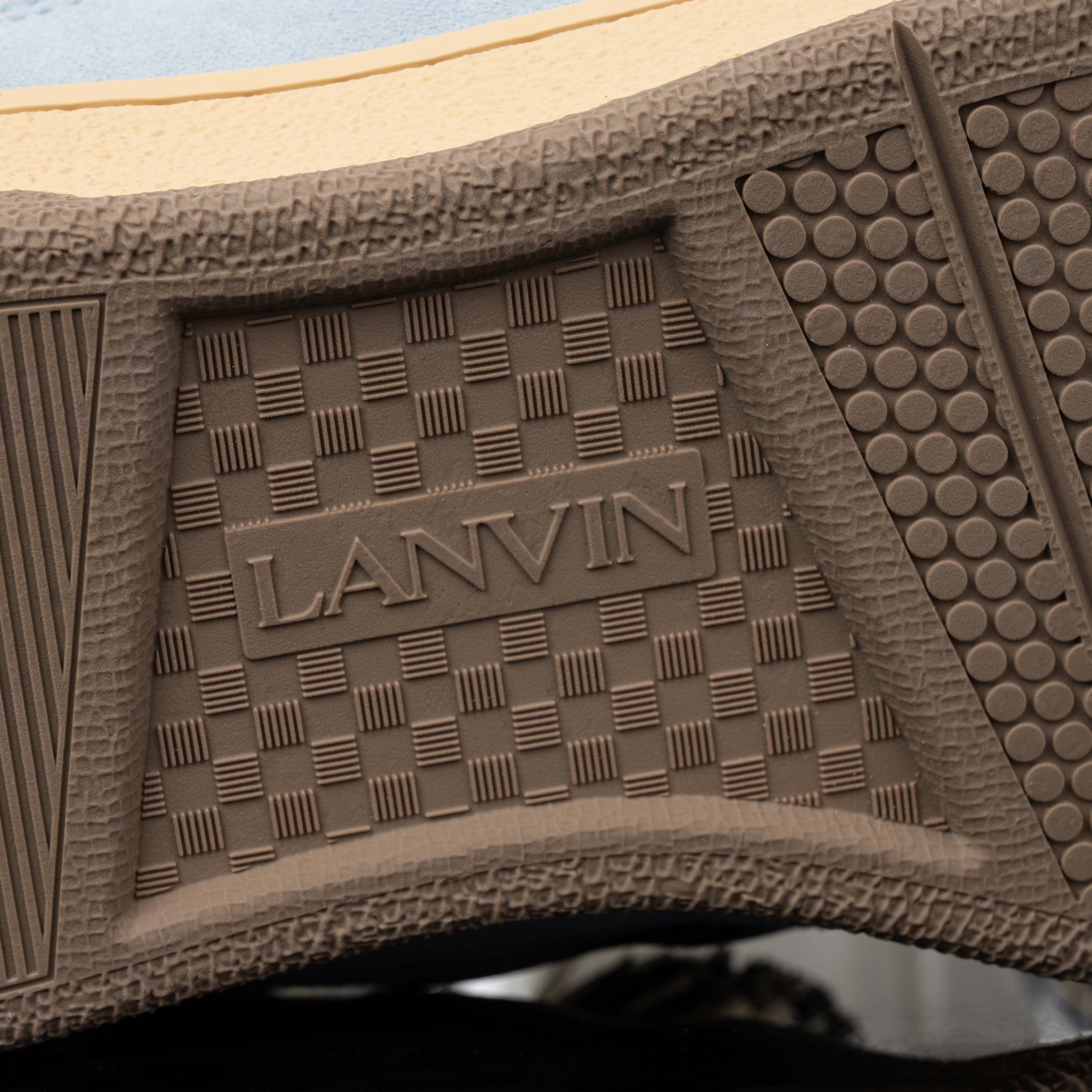 Lanv*n Curb Sneakers FM-SKRK11-DRAG-A2121