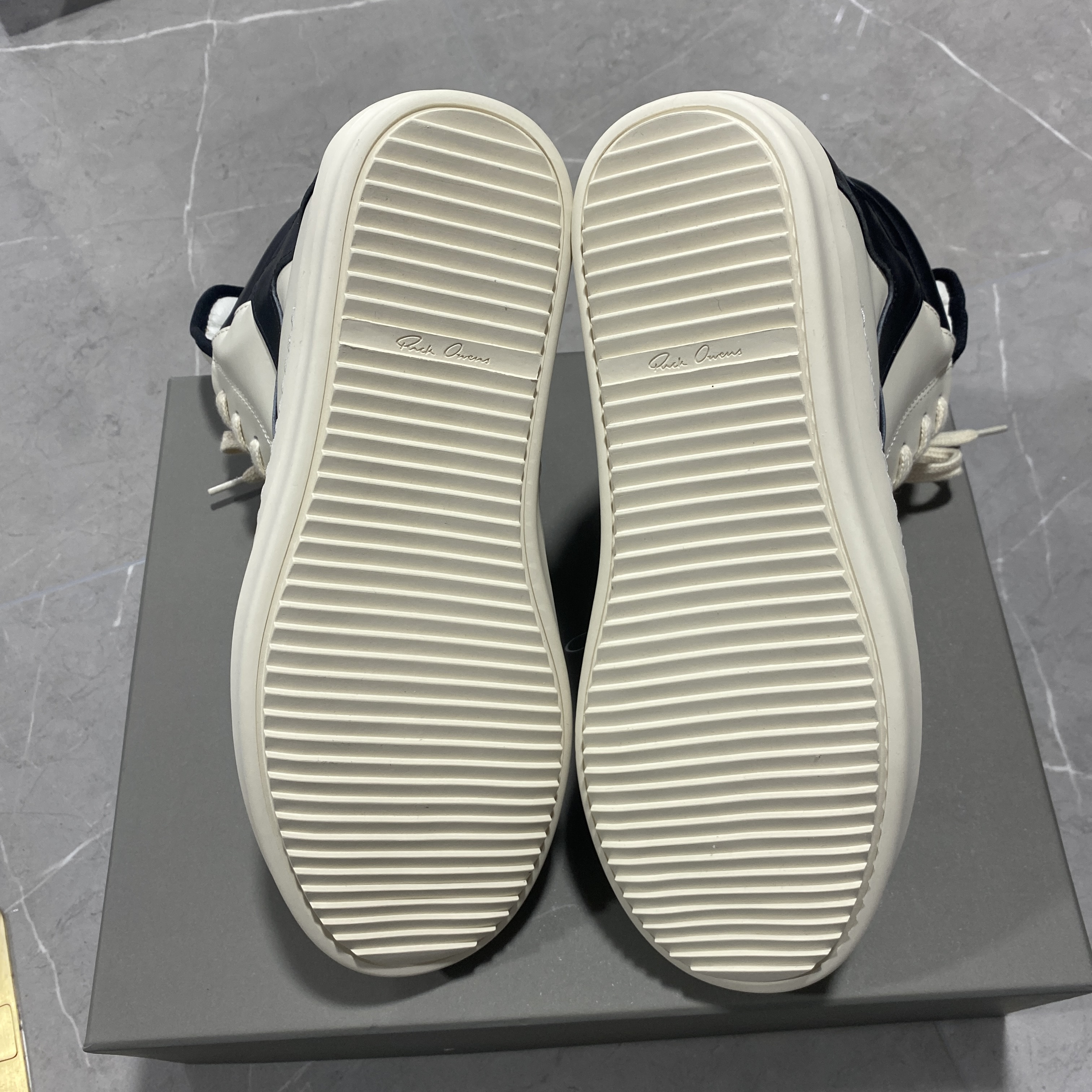 RICK OWENS High Top White