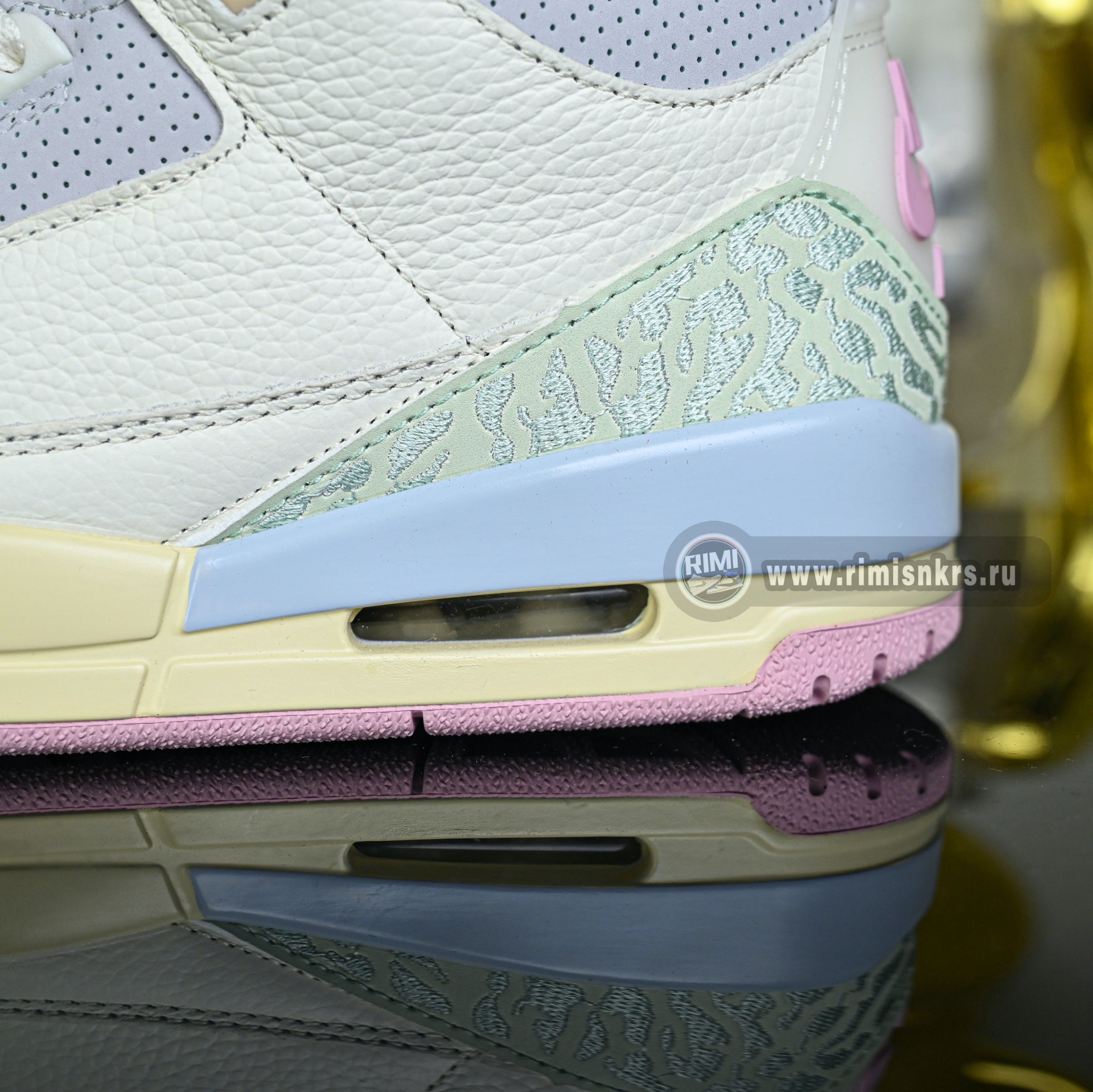 Air Jordan 3 Retro