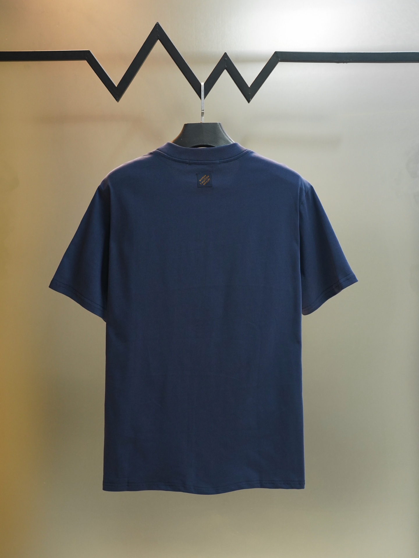79_Louis Vuitton T-shirt