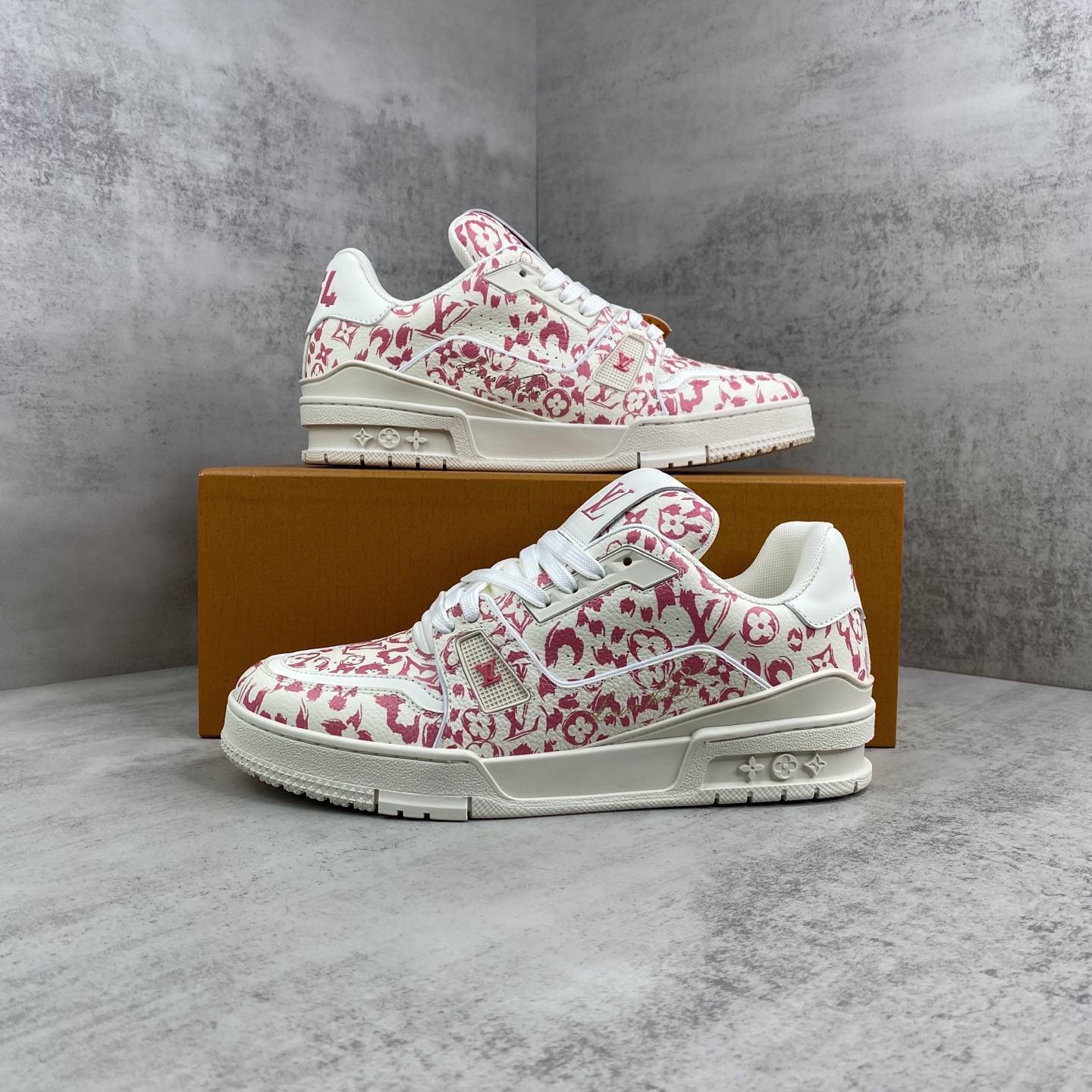 56_Louis Vuitton Shoes