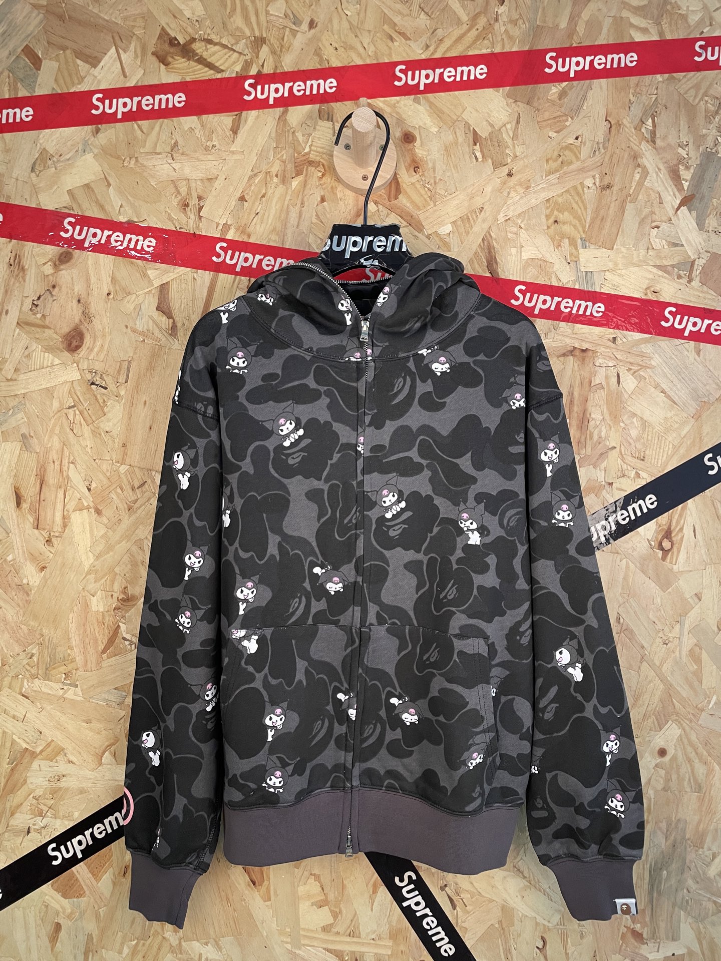 70_Bape Hoodie