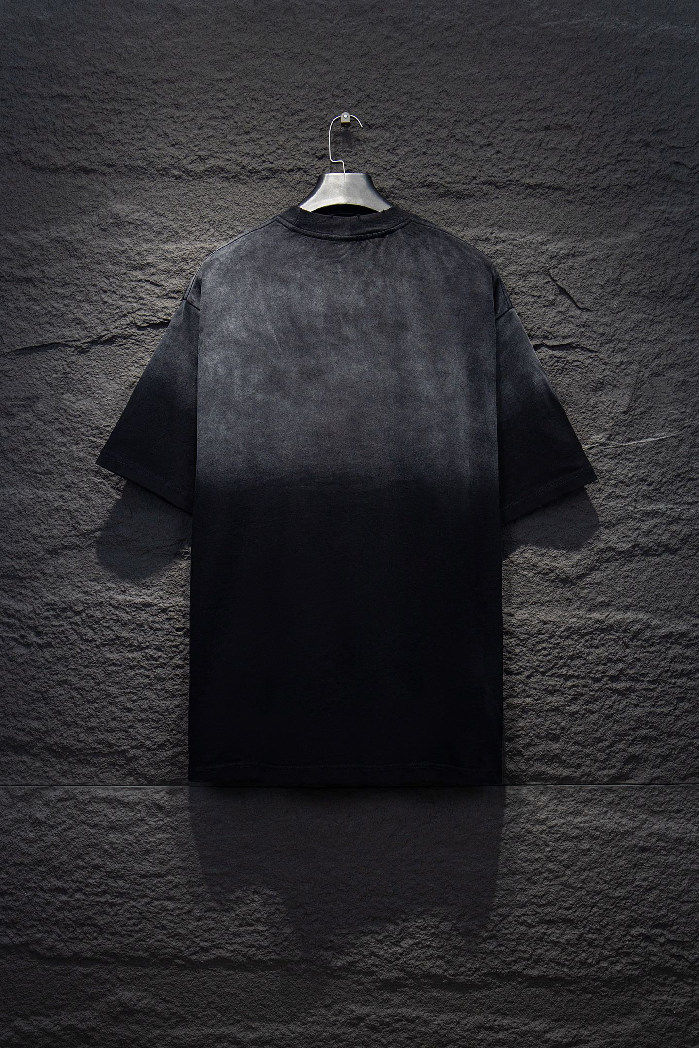 27_Balenciaga T-shirt