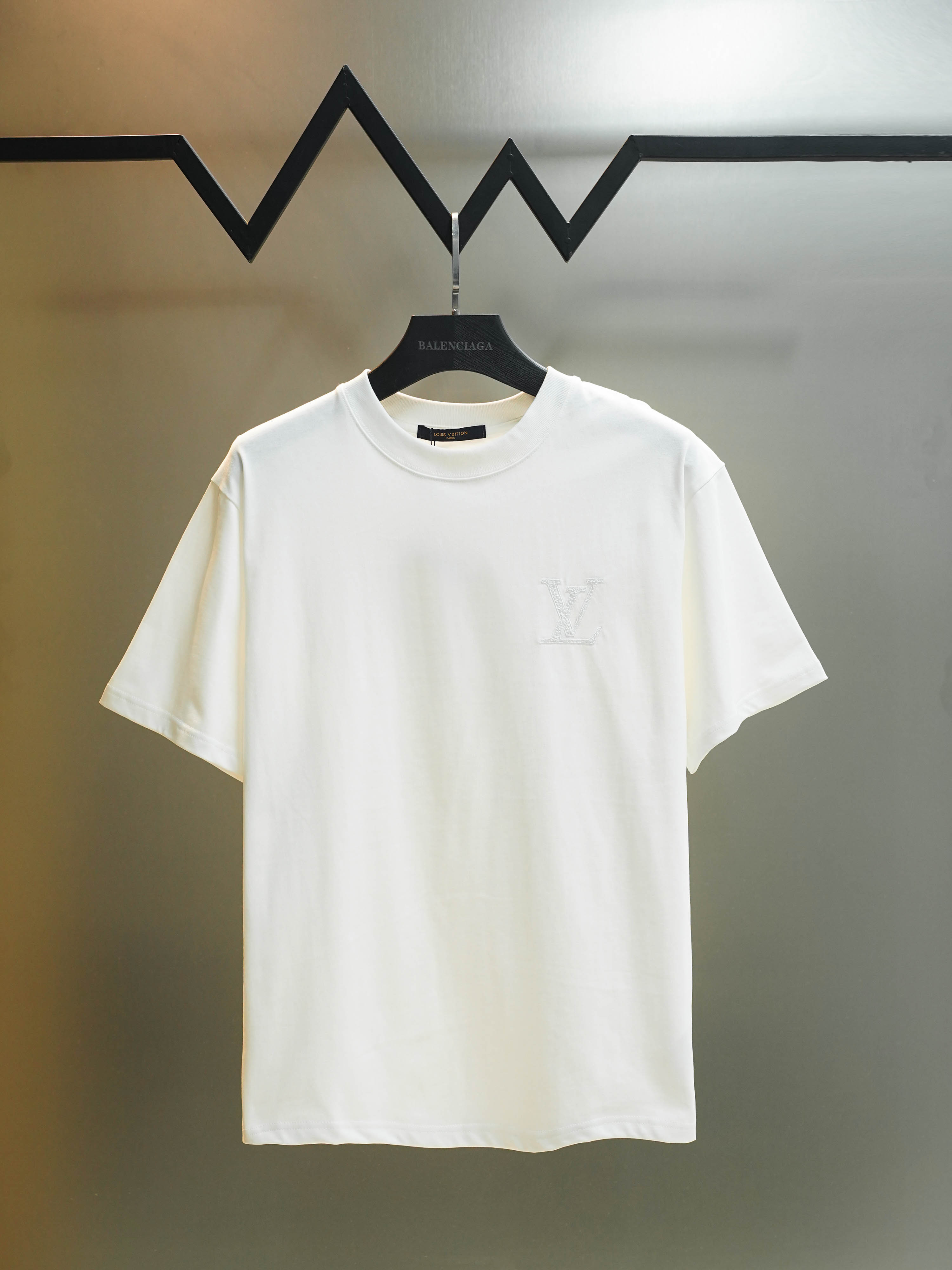 82_Louis Vuitton T-shirt