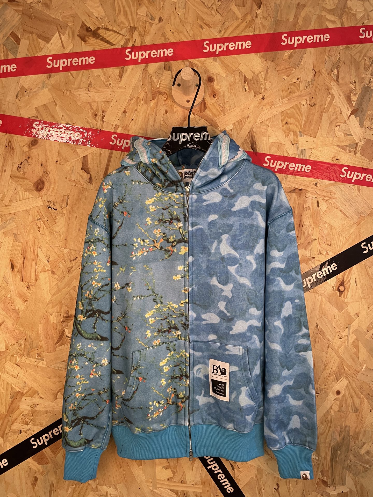 80_Bape Hoodie