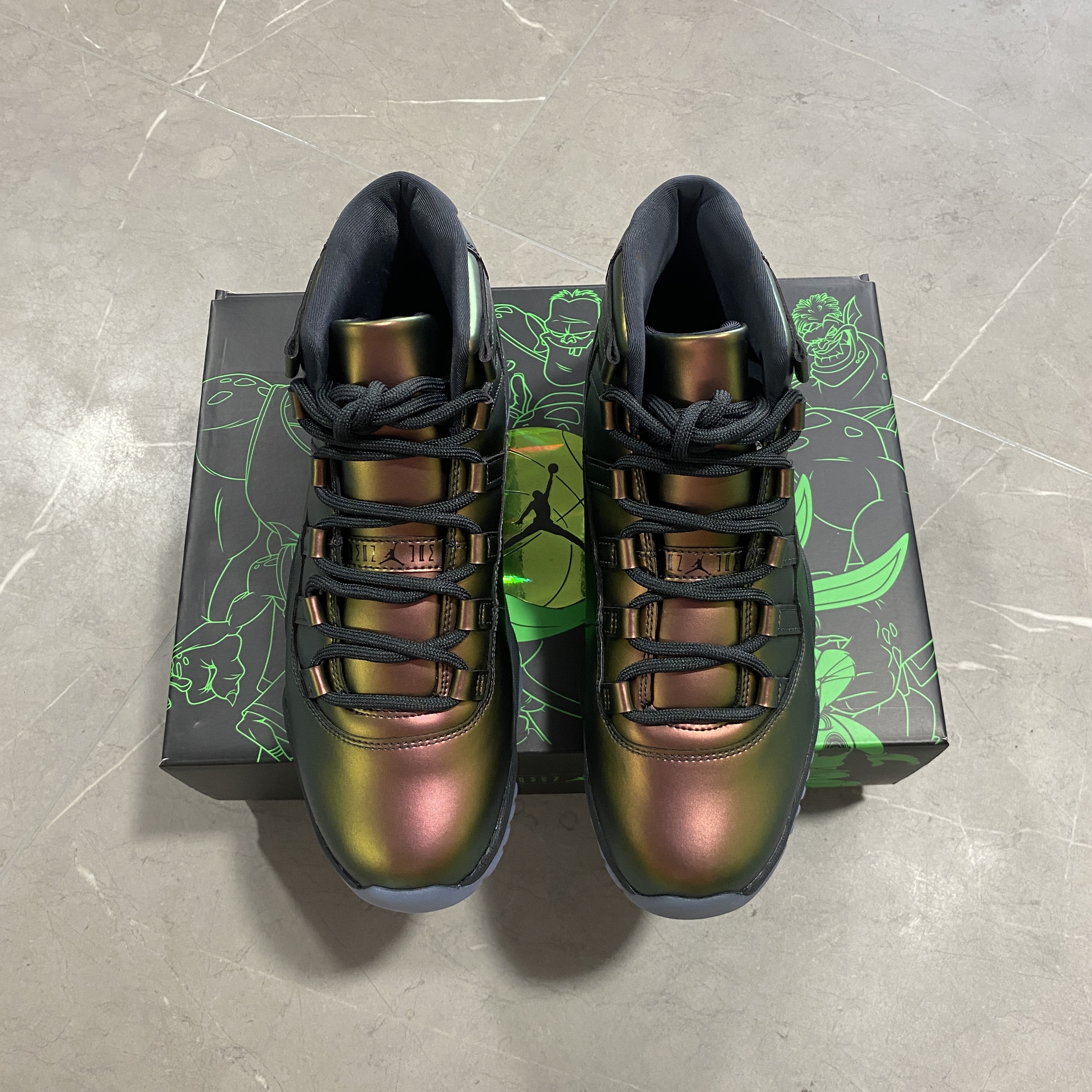 Air Jordan 11 Magic Ball (W)