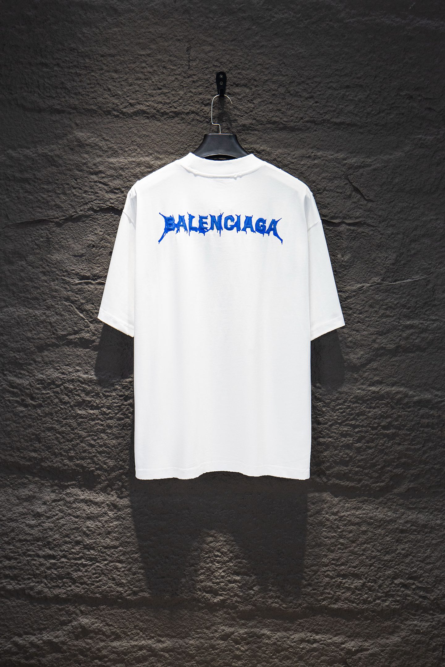 15_Balenciaga T-shirt