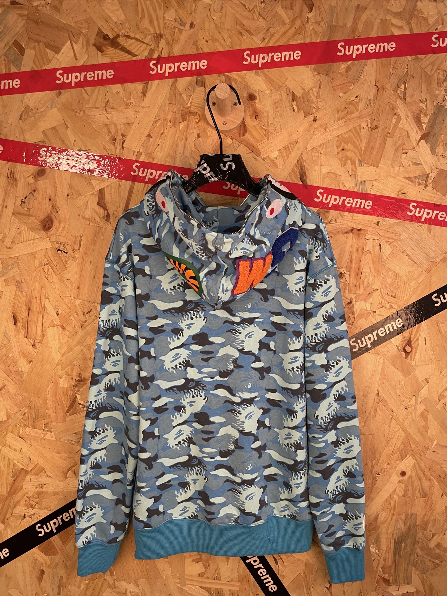 75_Bape Hoodie