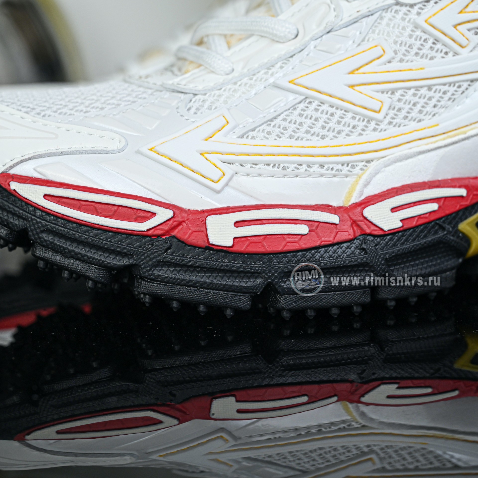 OFF-WHITE BE Right Back AC5239