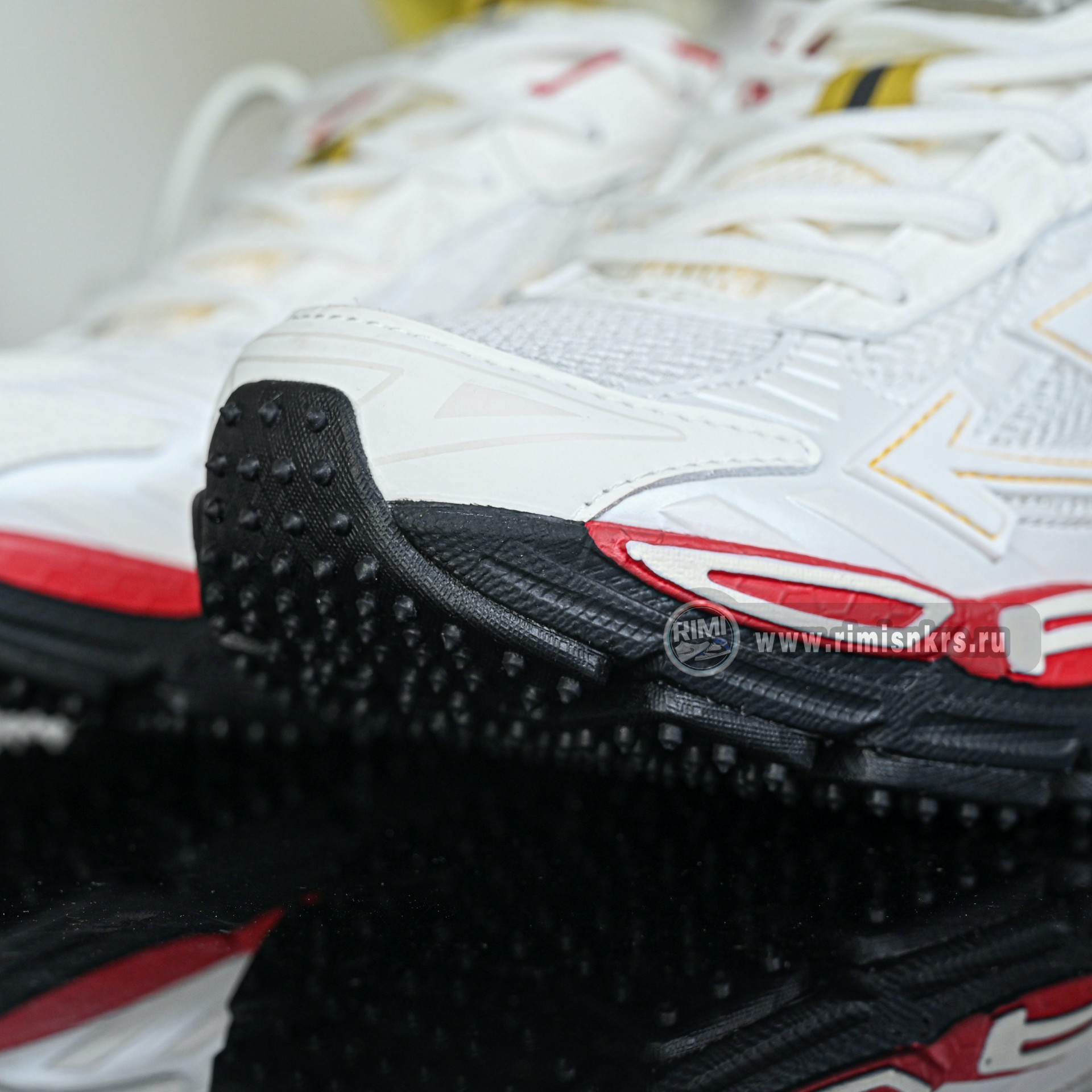 OFF-WHITE BE Right Back AC5239