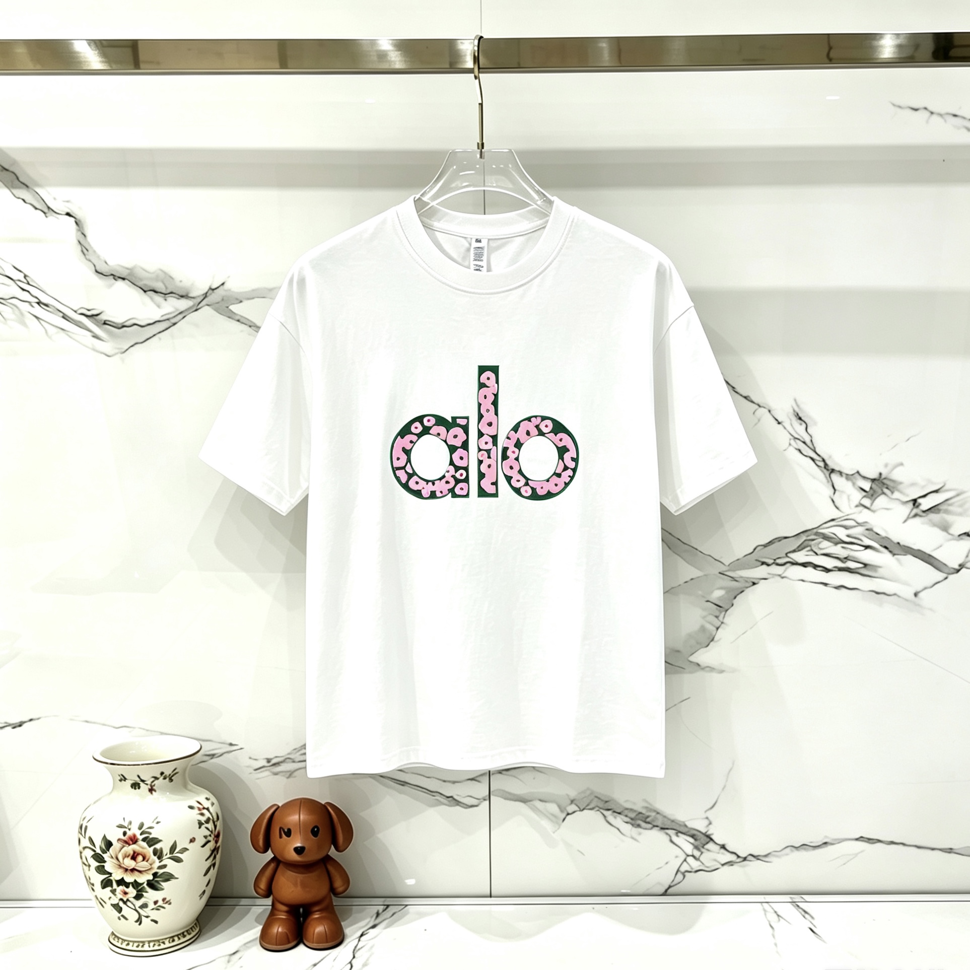 106_Alo T-shirt