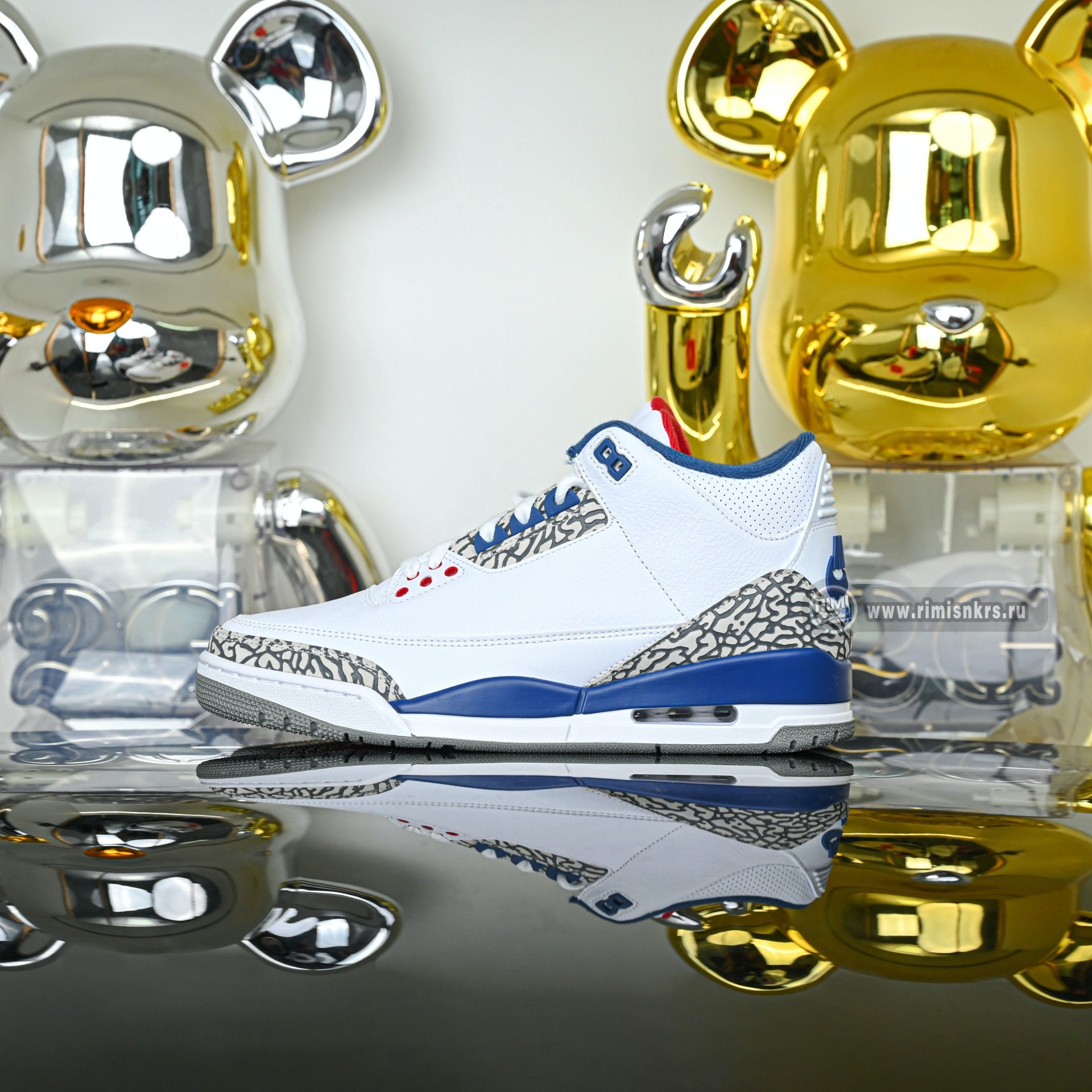 Air Jordan 3 True Blue
