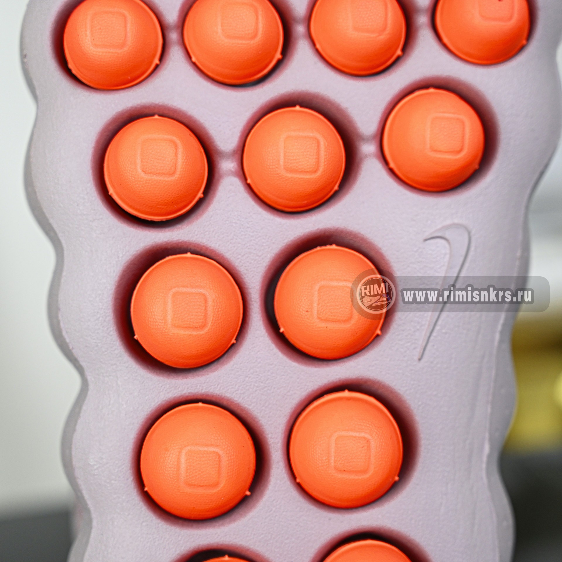 Nike Mind 002  HQ4310-200