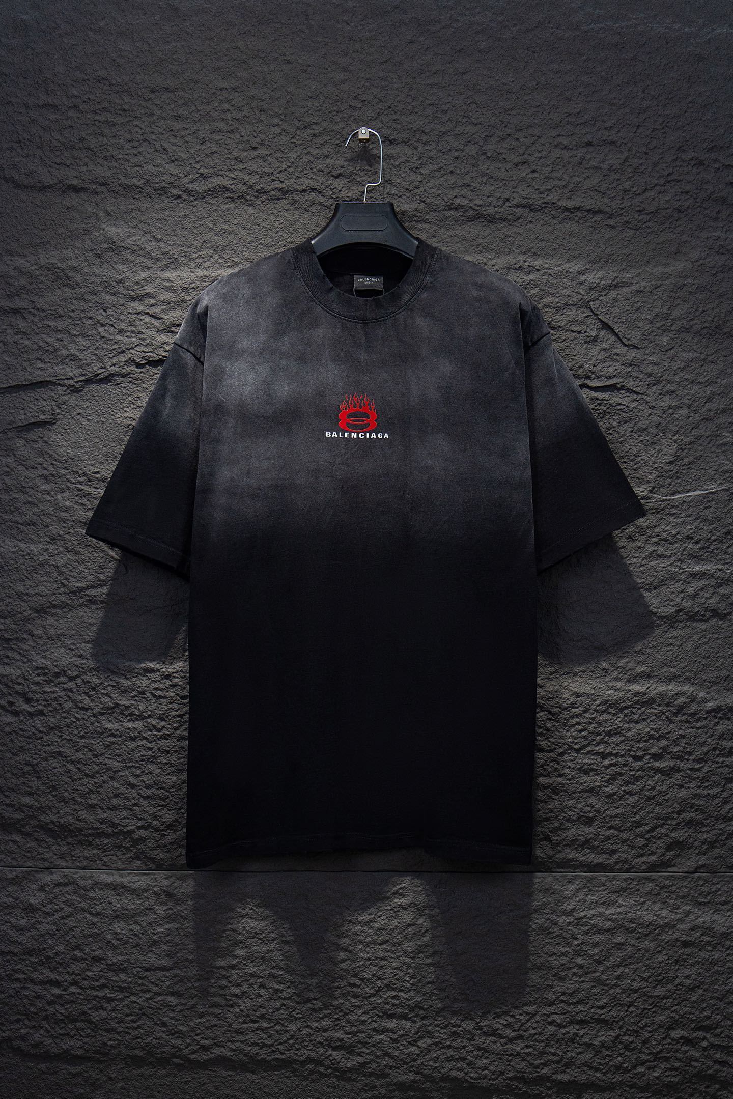 27_Balenciaga T-shirt