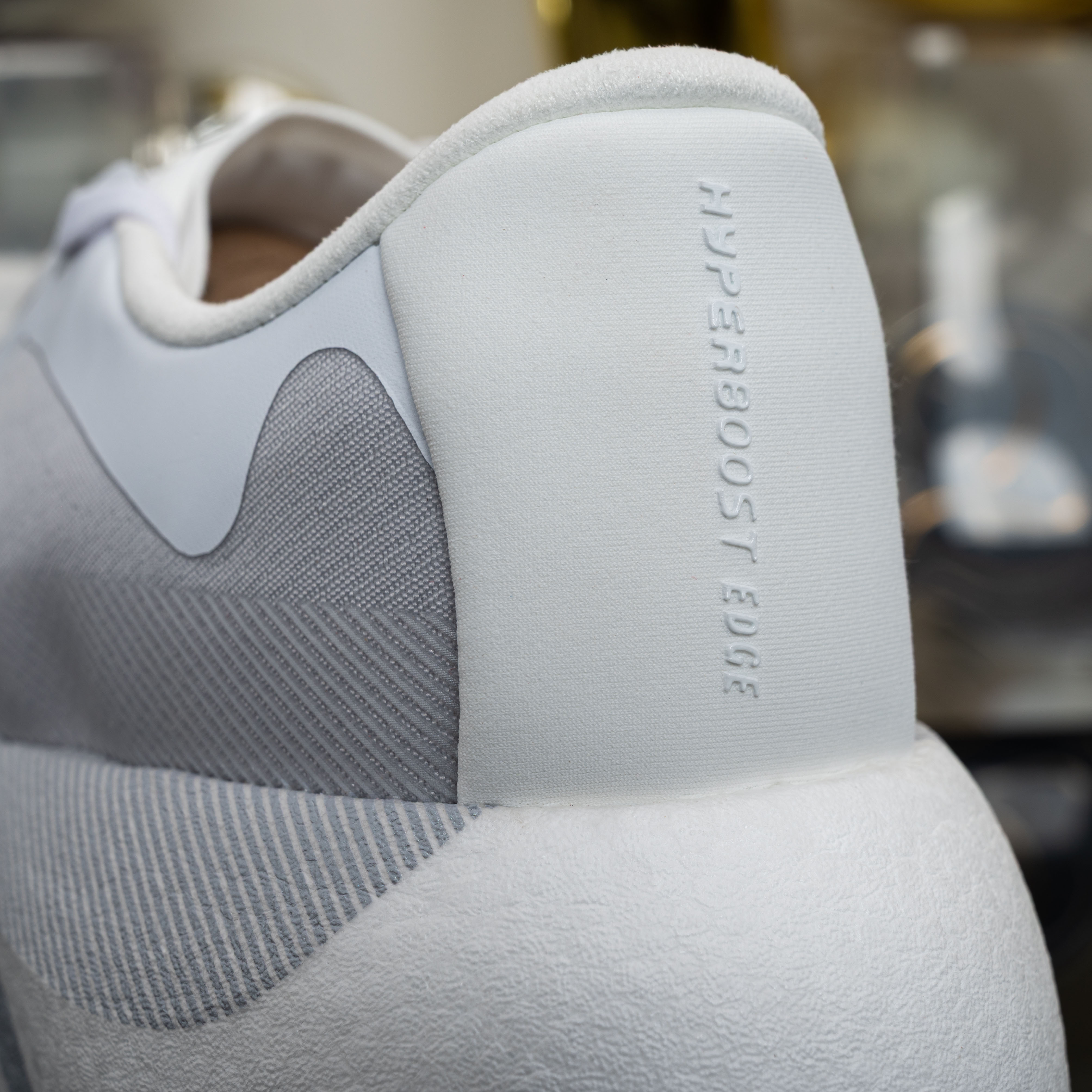 adidas Hyperboost Edge M KK0288