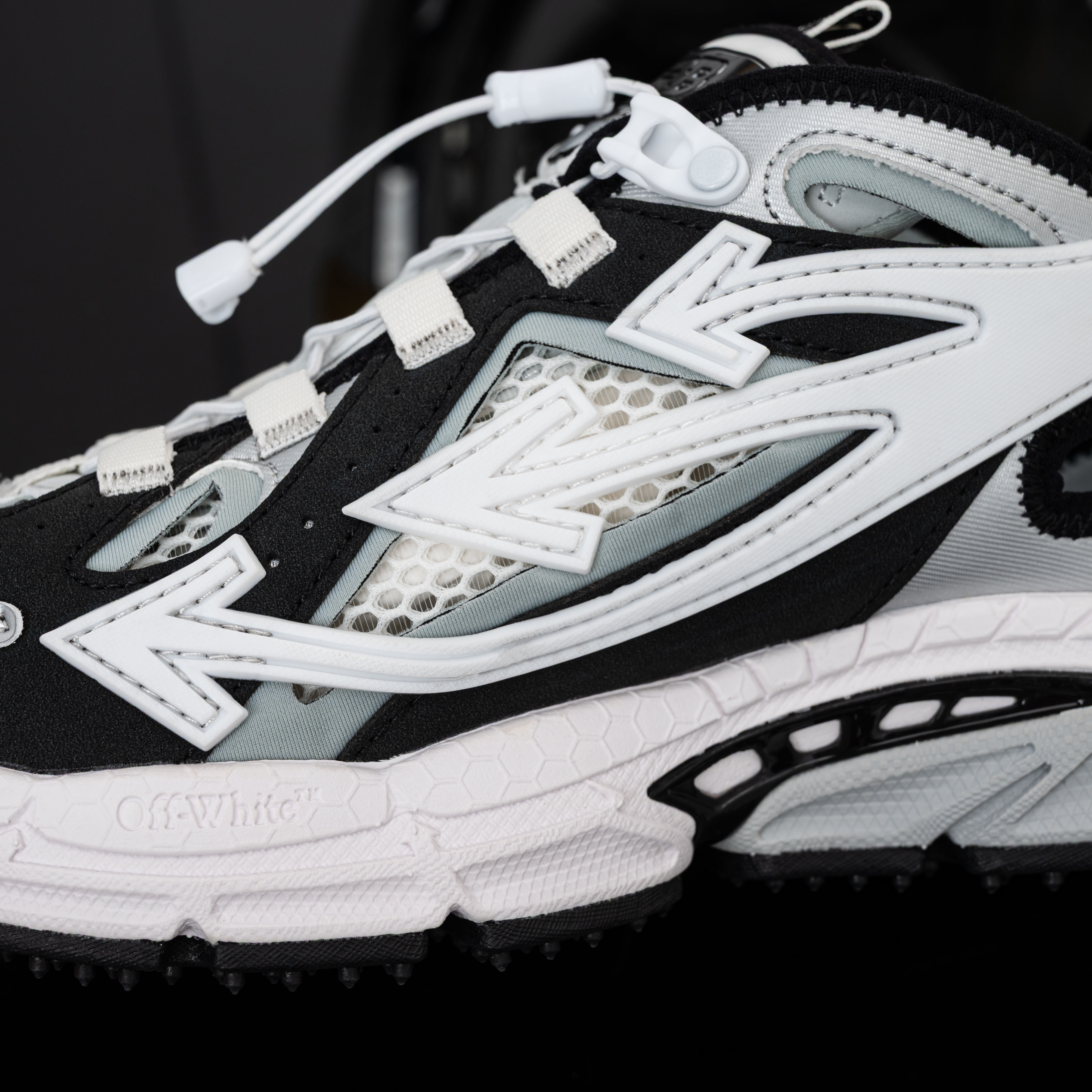 Off-White Be Right Back OMIA29S22RBF0027210