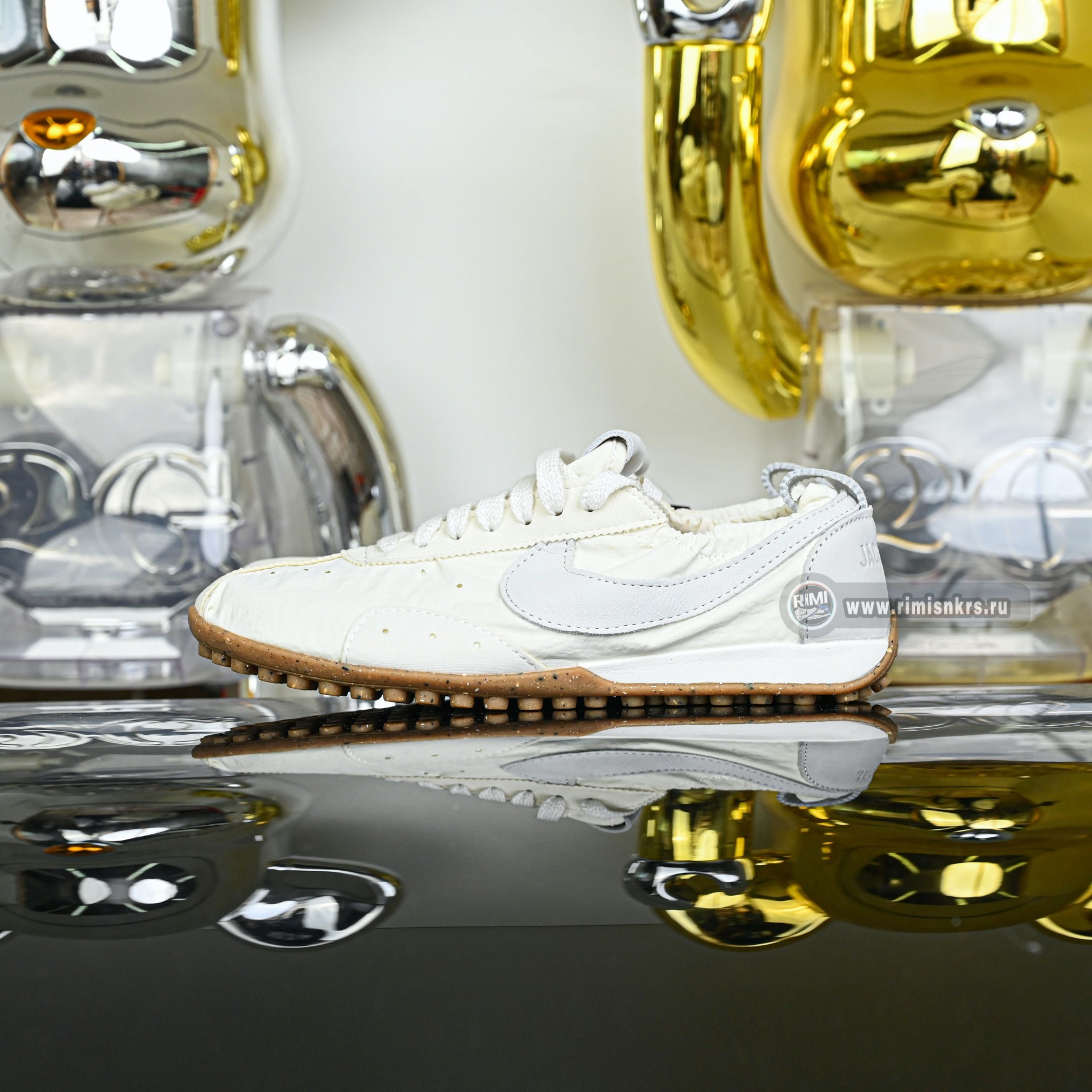 Nike x Jacquemus MOON SHOES  HV8547-002