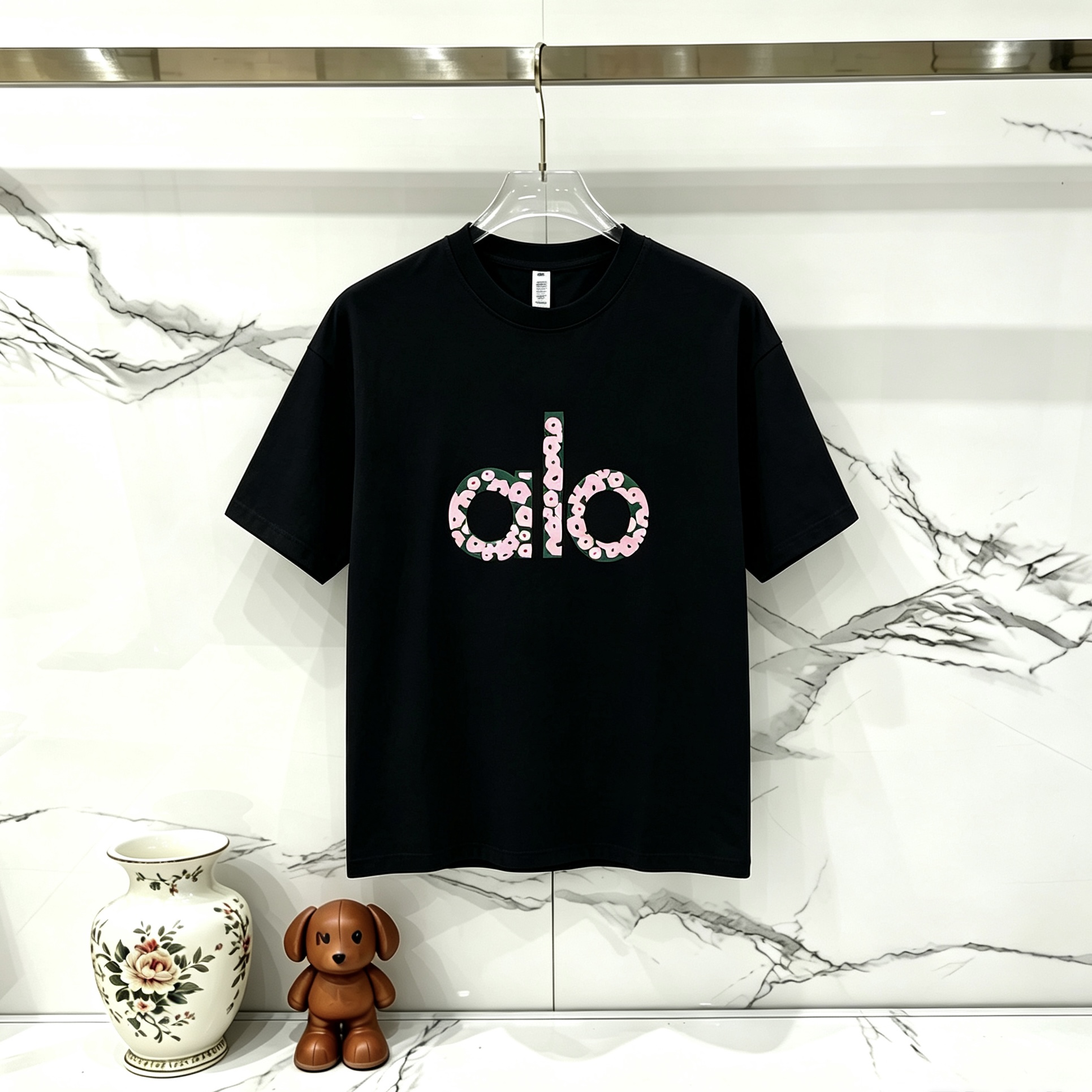 105_Alo T-shirt