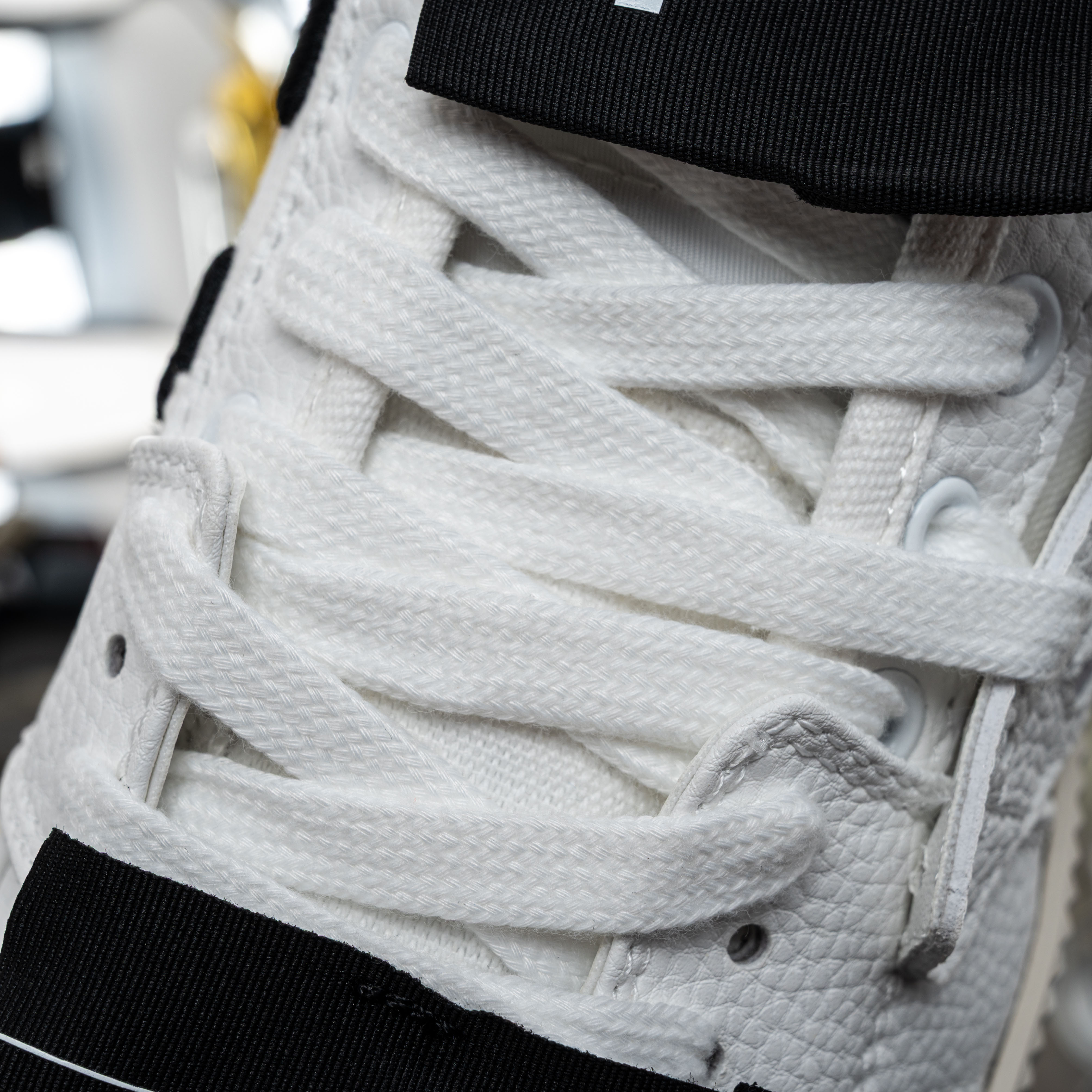 OFF-WHITE OUT OF OFFICE OMIA29KC99LEA0010110