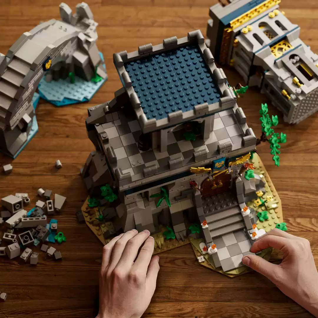 Iambrick 40215 Nest City: Azure Throne - YWOBB
