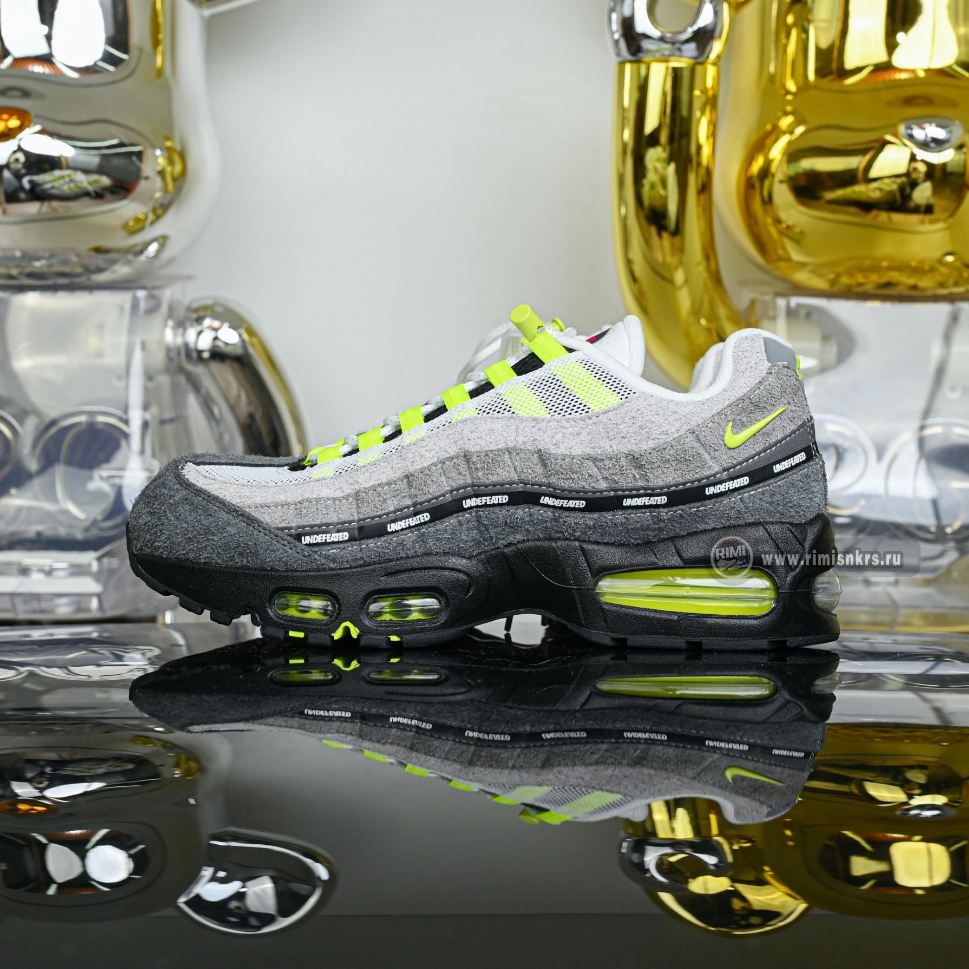 UNDEFEATED x Nike Air Max 95  IB4523-004
