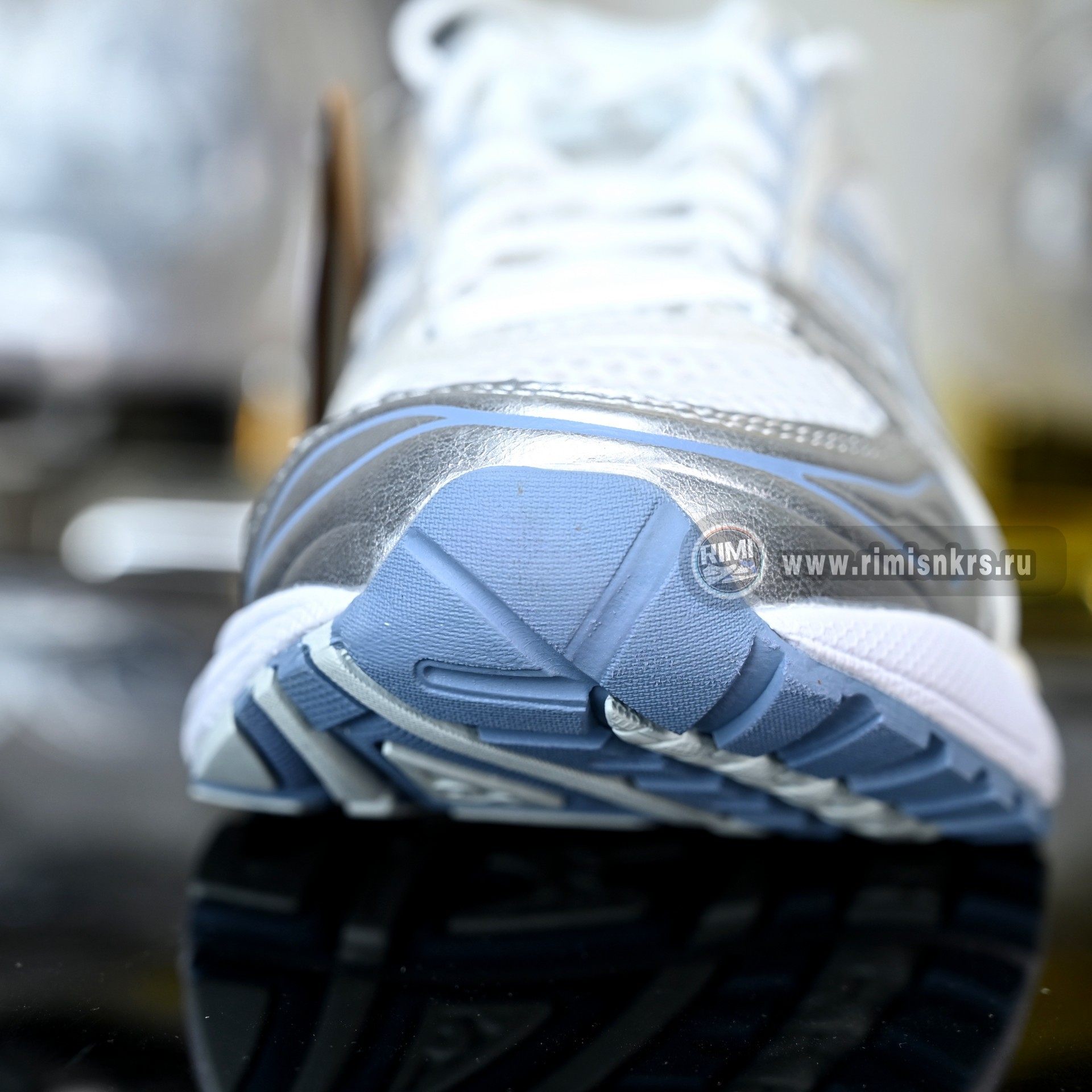 ASlCS Gel-Kayano 14  1203A537 115