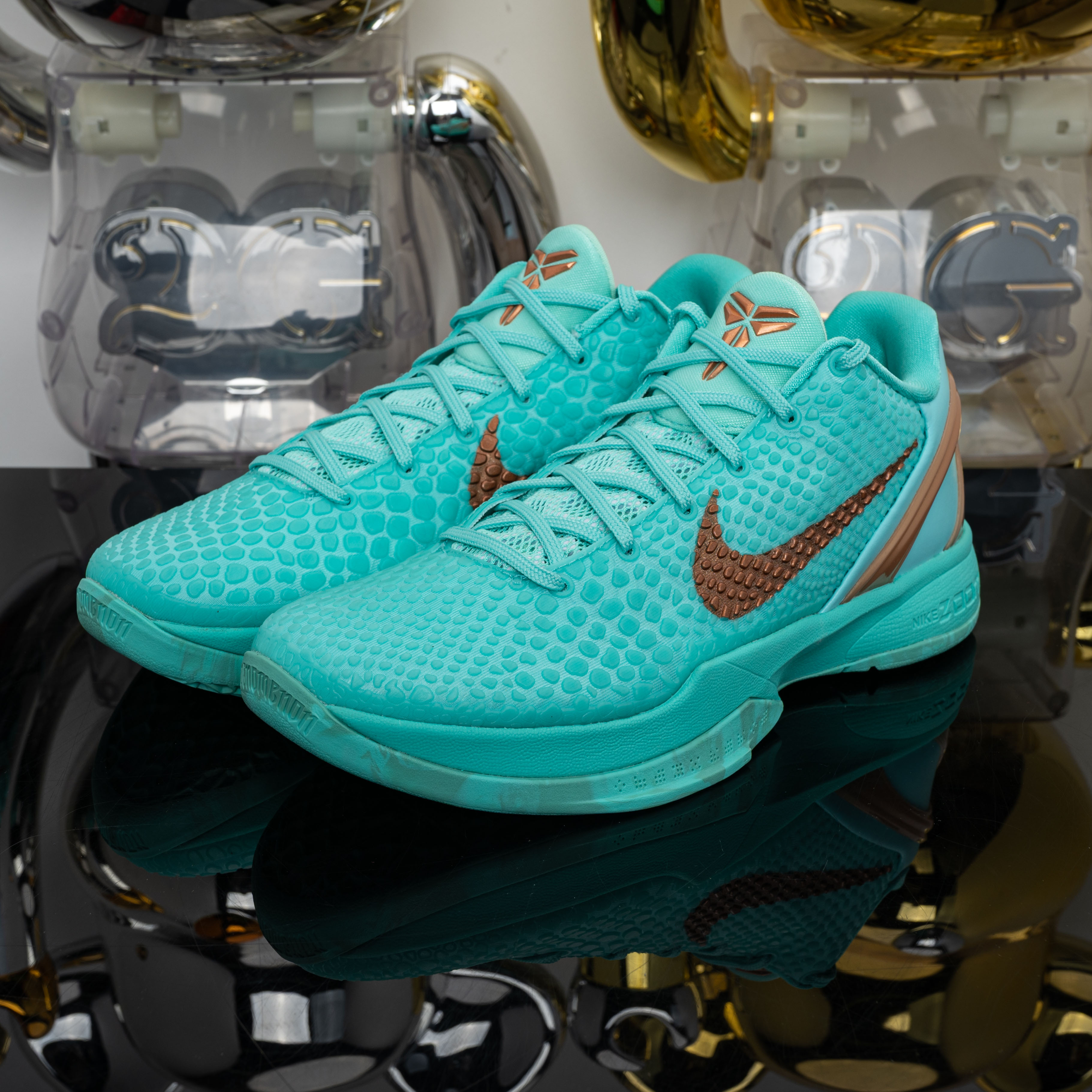 Jalen Brunson x Nike Zoom Kobe 6 Protro Statue of Liberty PE  IQ5774-300