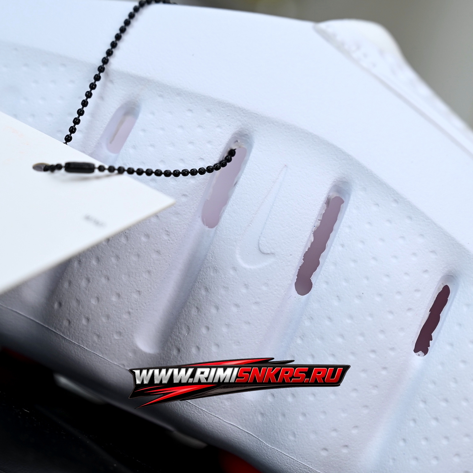 Nike Mind 001 White Obsidian Speed Red HQ4307-101