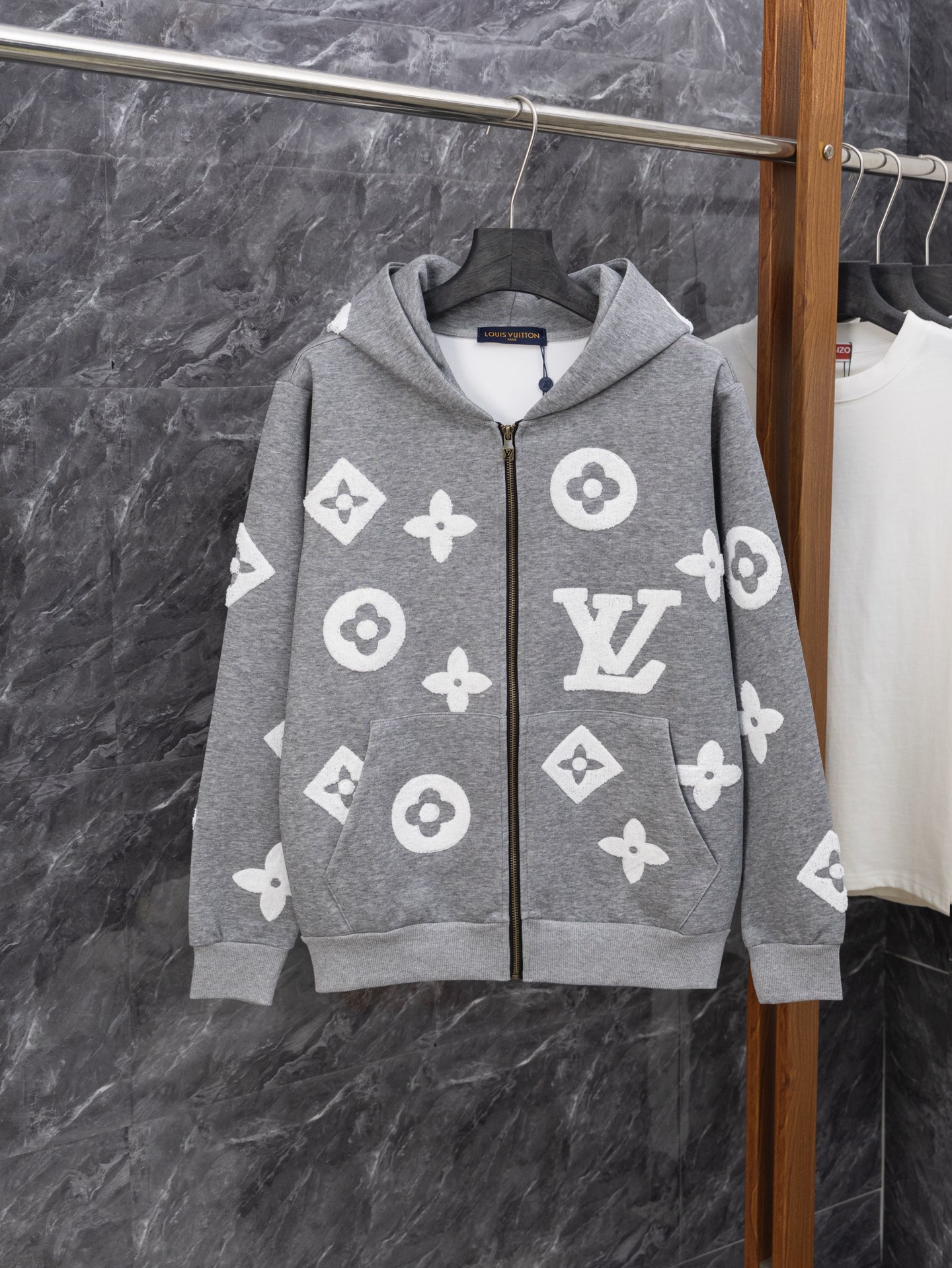 89_Louis Vuitton Hoodie