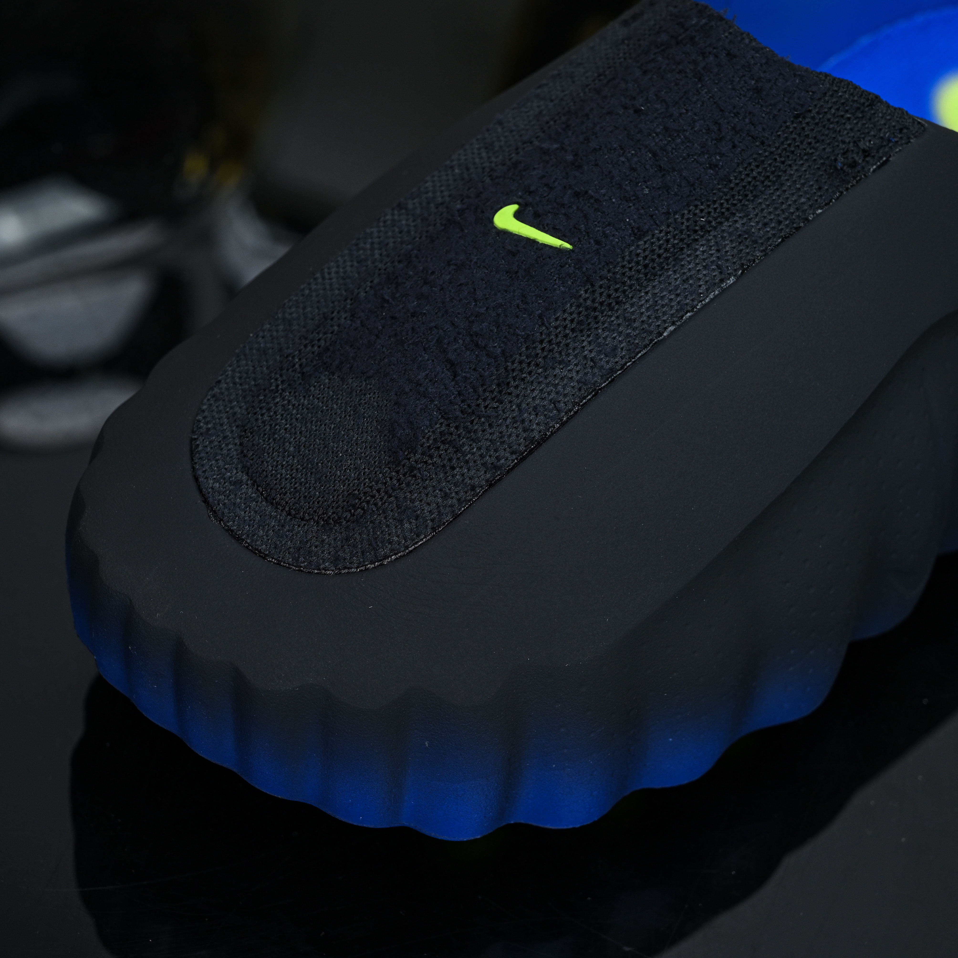 Nike MIND 001 FK QS ‘Hyper Royal Volt’ IR2175-400
