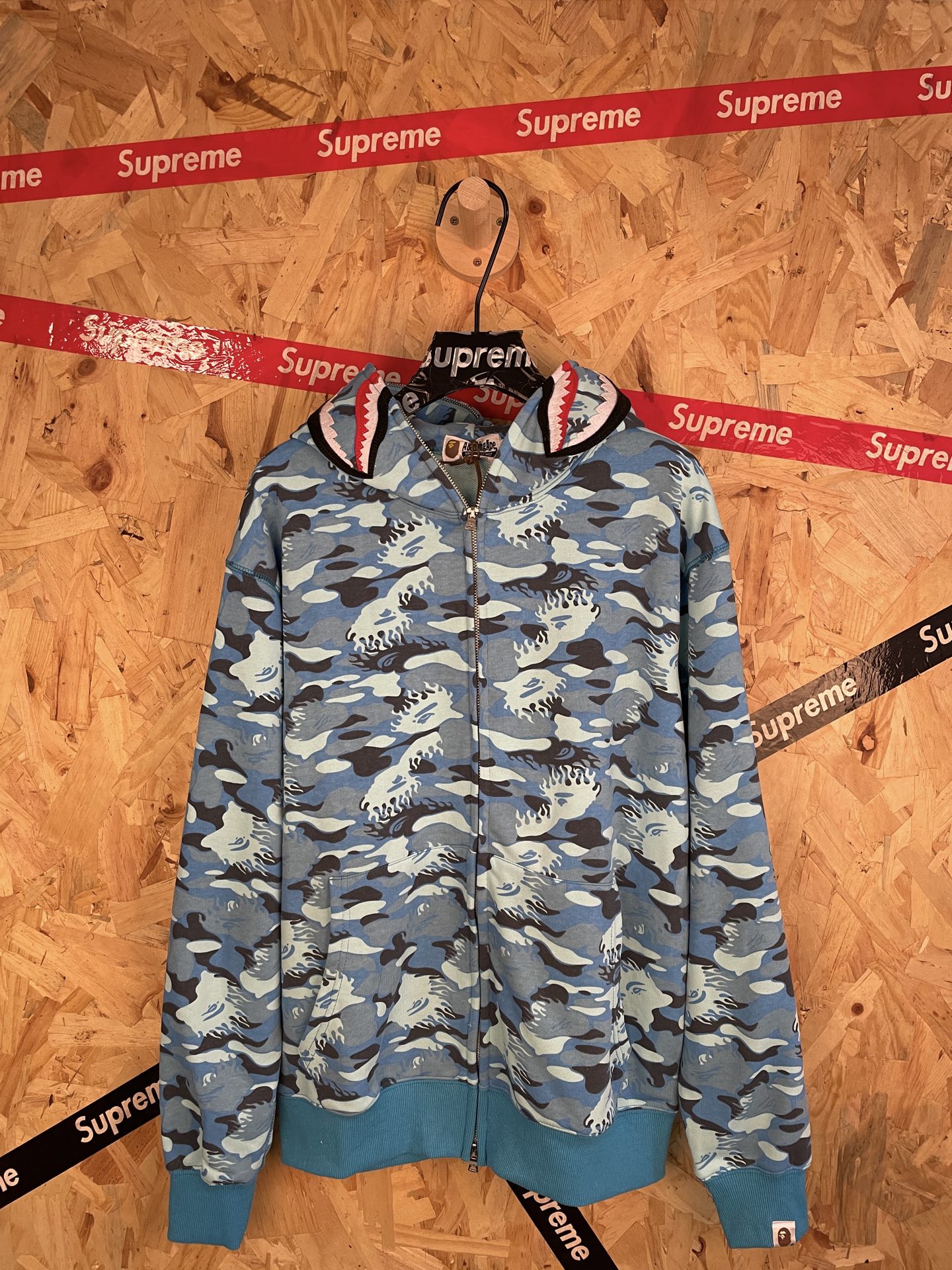 75_Bape Hoodie