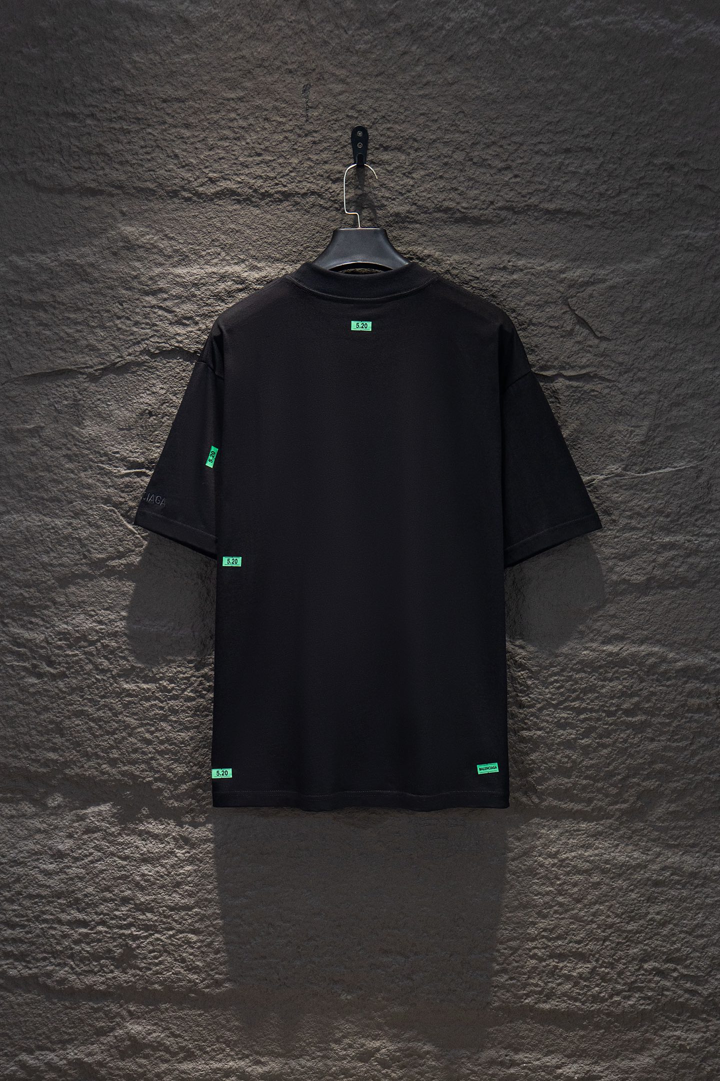 25_Balenciaga T-shirt