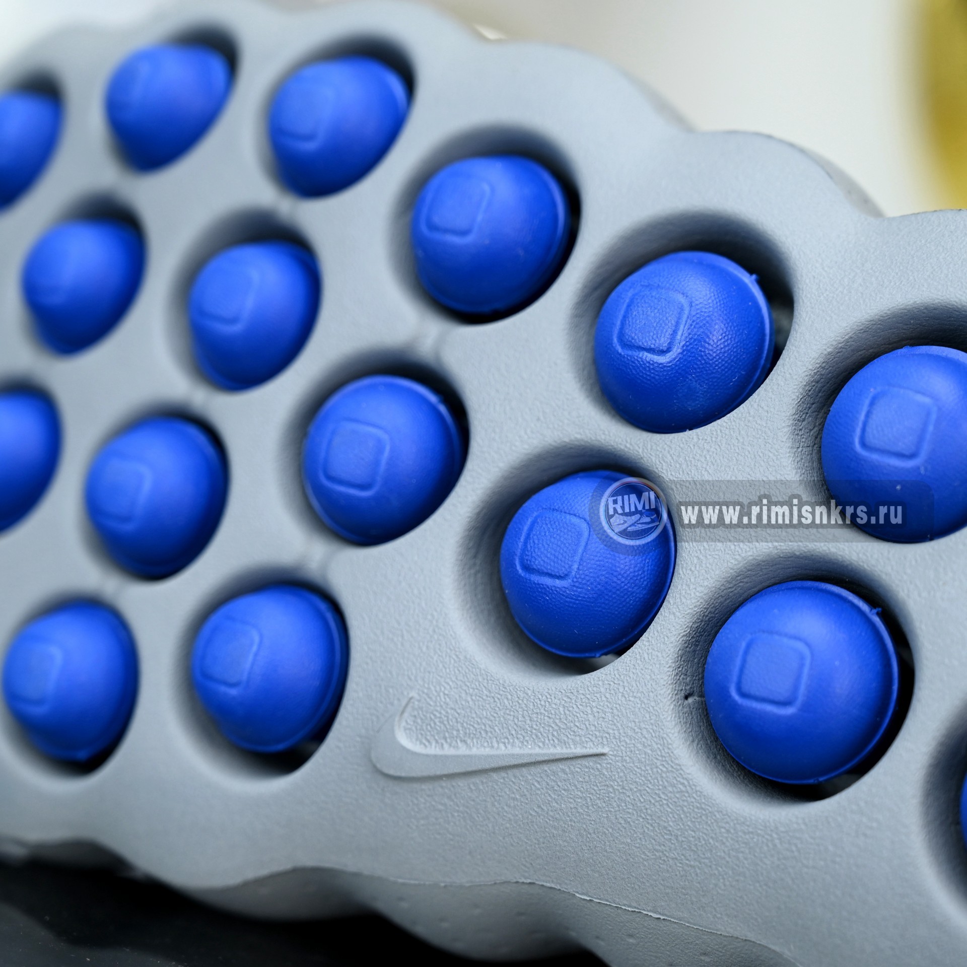 Nike x FRAGMENT Mind 002  IQ8504-001