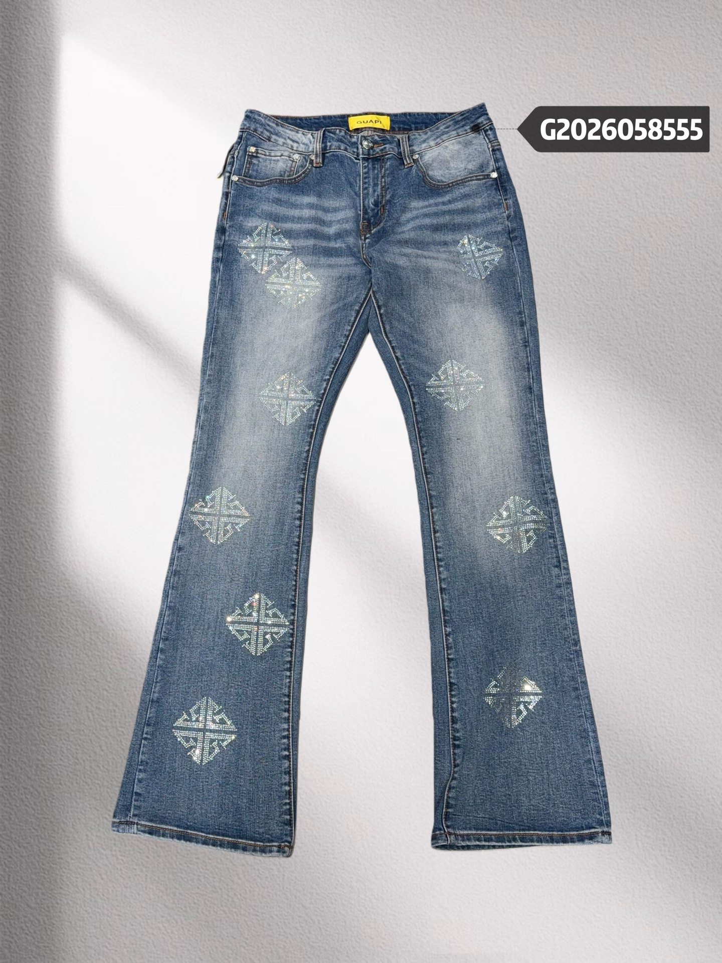 117_Guapi  Jeans