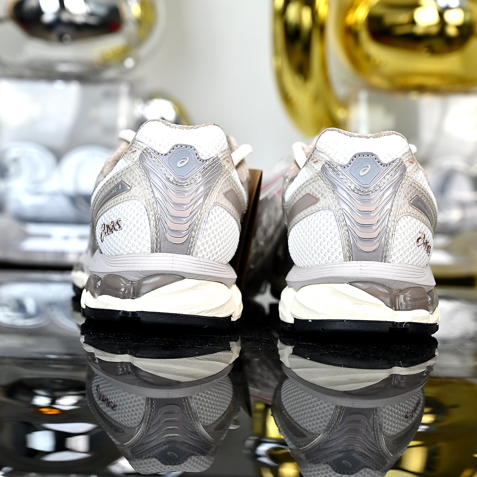 ASICS GEL-KAYANO 12.1 Cream  Chateau Gray  1203B144-100