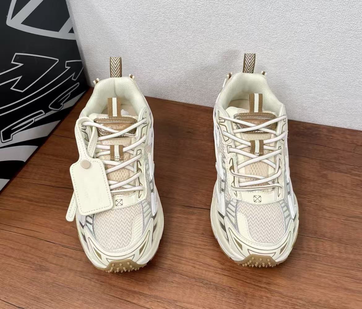 OFF-WHITE BE RIGHT BACK