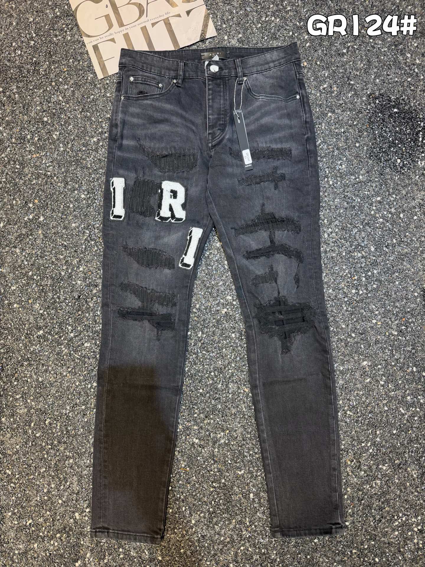 107_Amiri Jeans