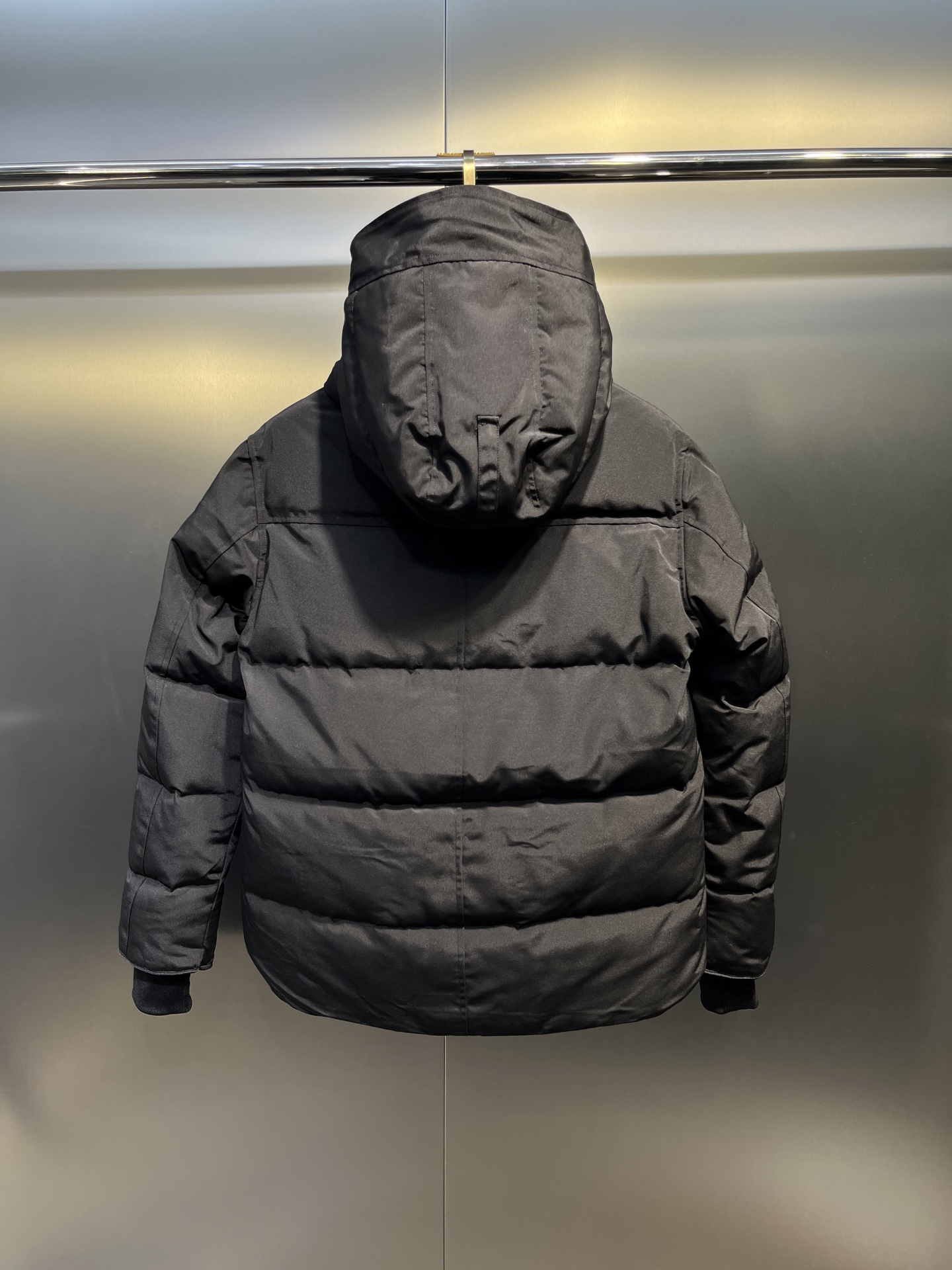 30_Canada Goose Down Jacket
