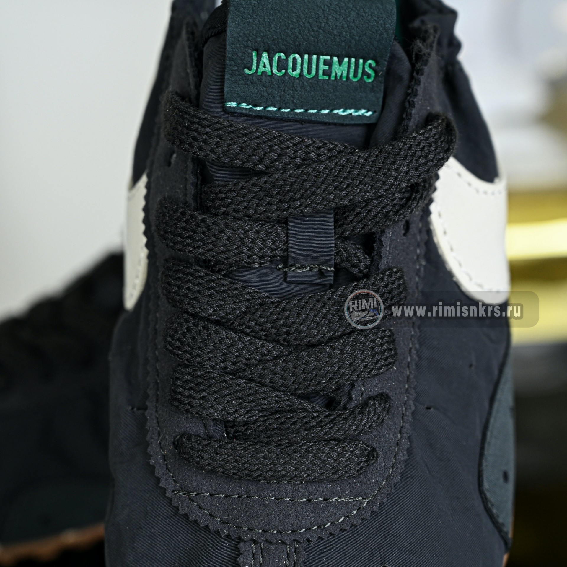 Nike x Jacquemus  HV8547-001