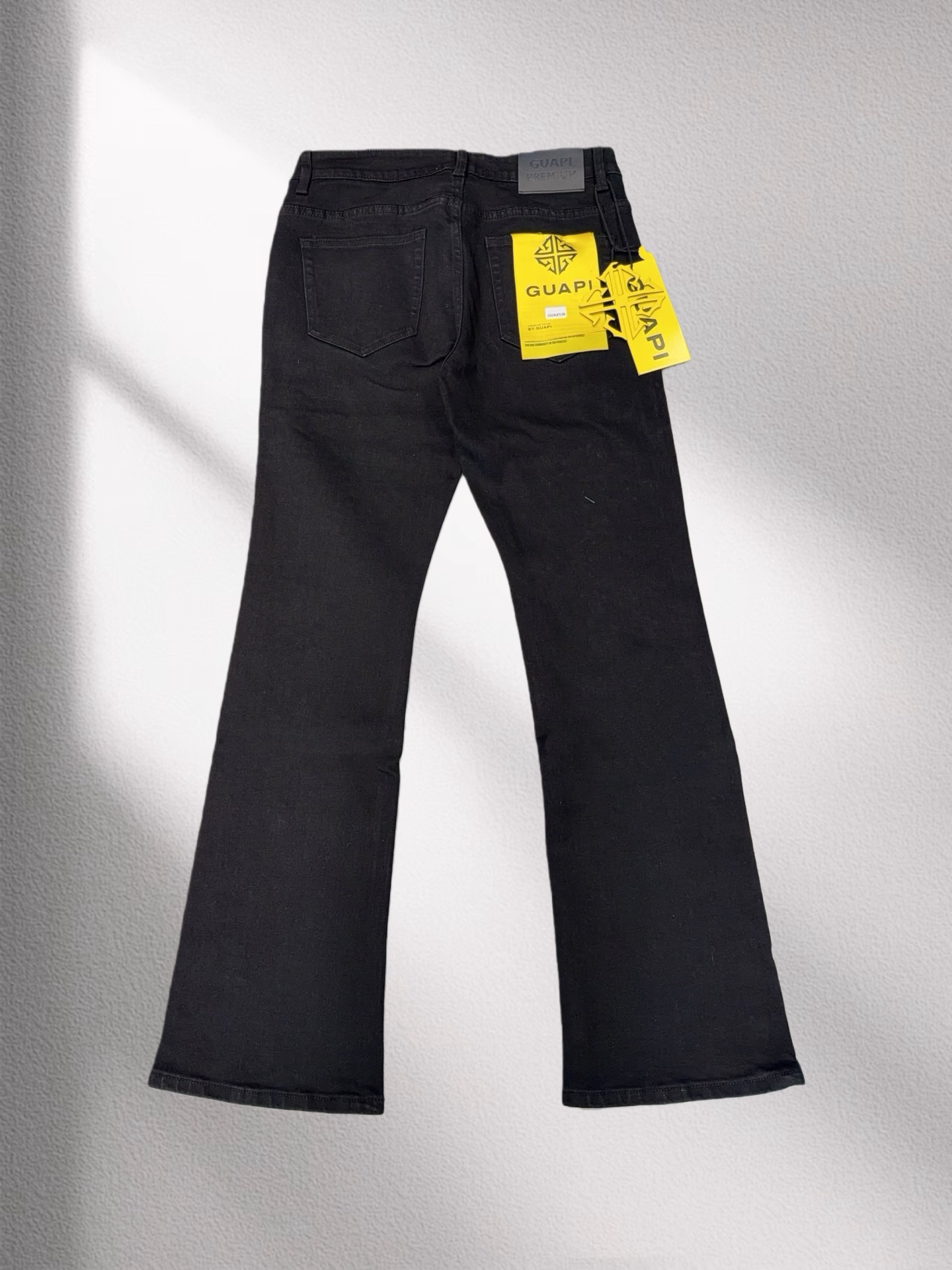 38_Guapi  Jeans
