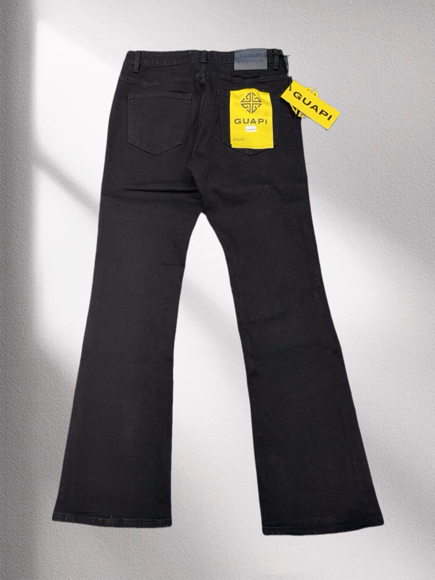 106_Guapi  Jeans