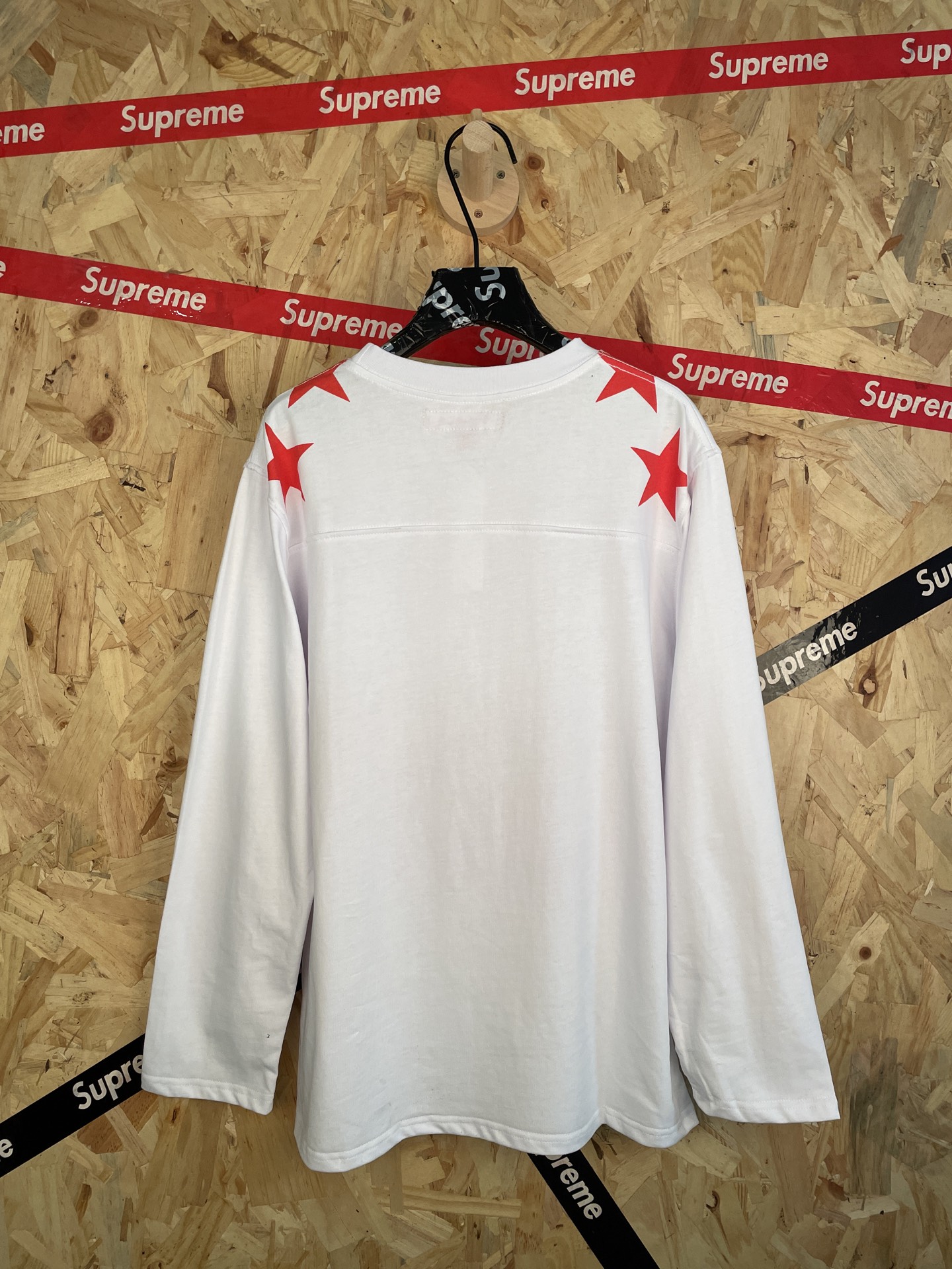 14_Supreme Long Sleeves