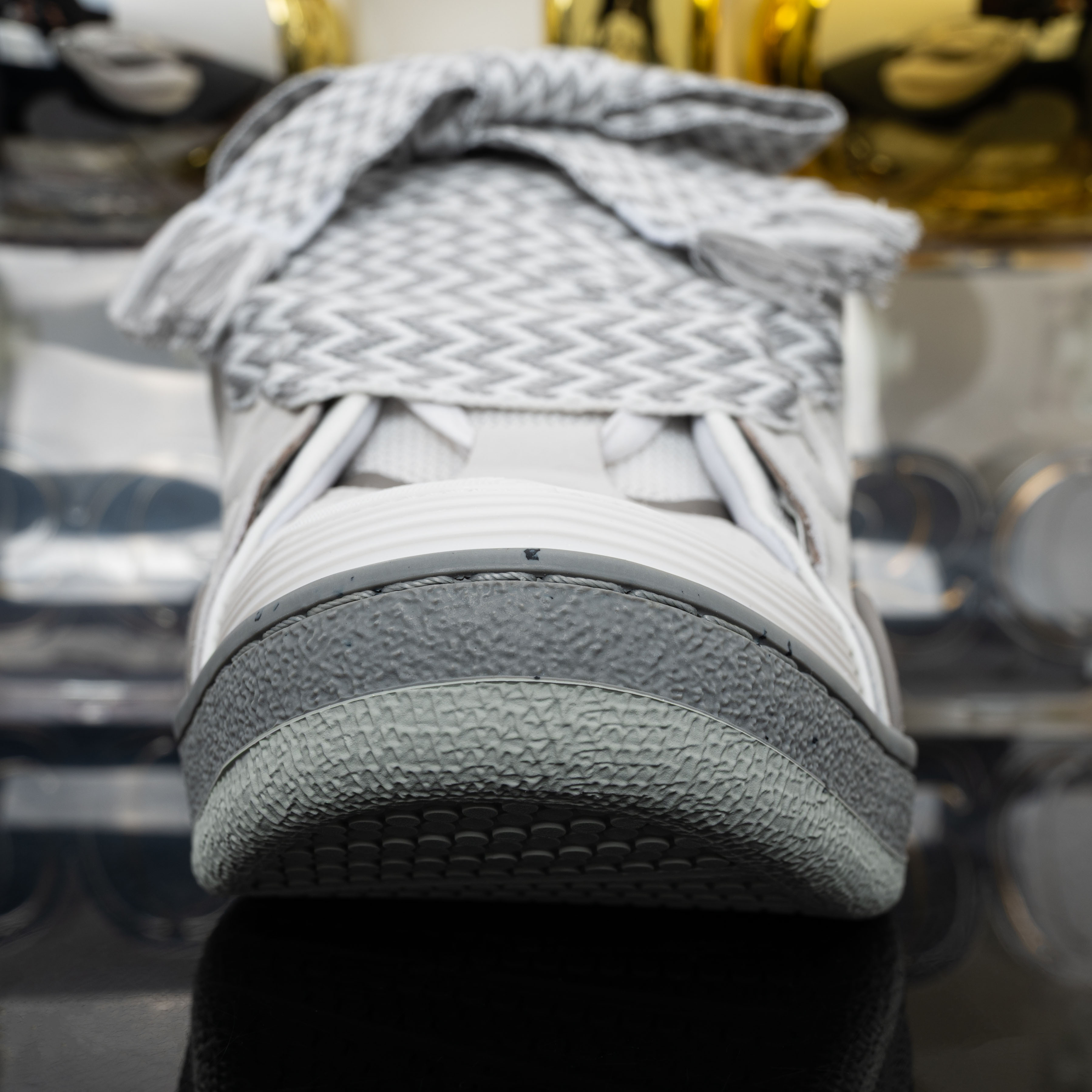 Lanv*n Curb FW-SKDK11-DOTS-P231300