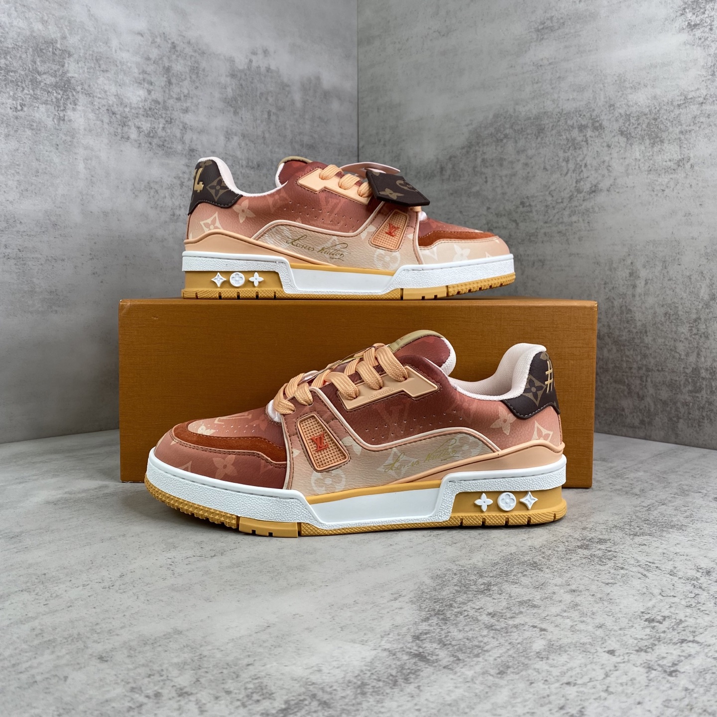 52_Louis Vuitton Shoes