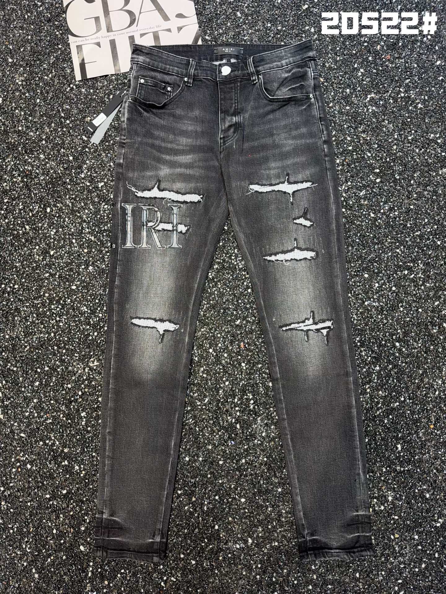 90_Amiri Jeans