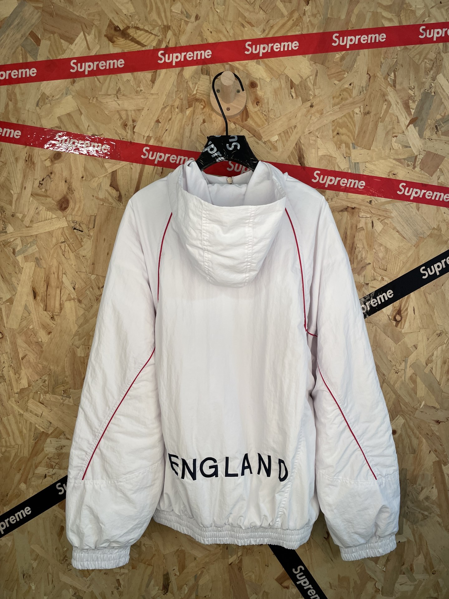 8_Supreme Jacket