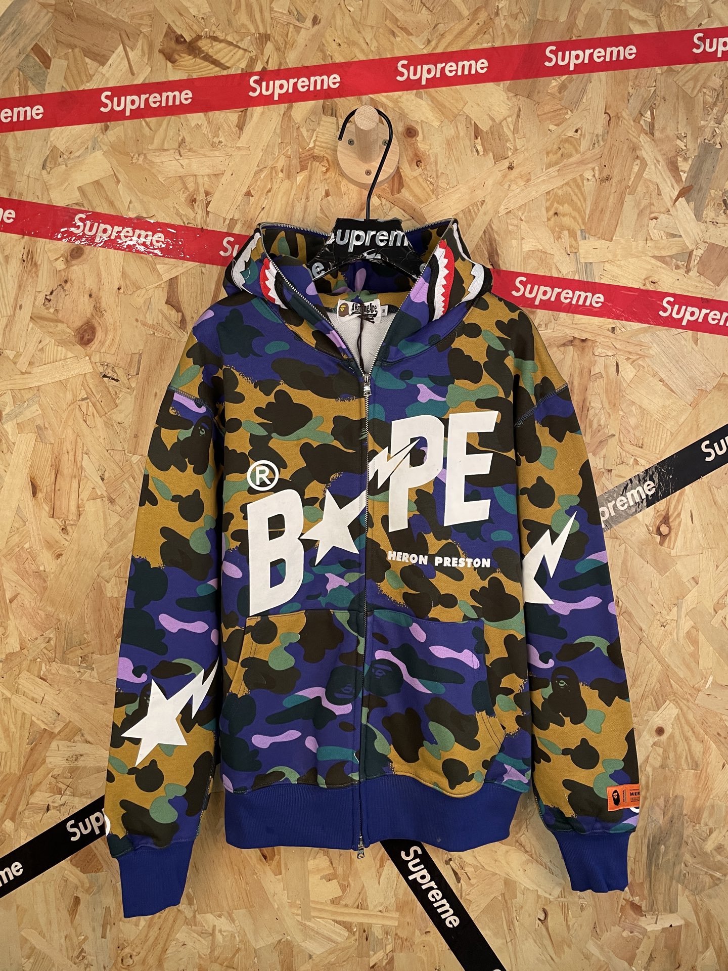 77_Bape Hoodie